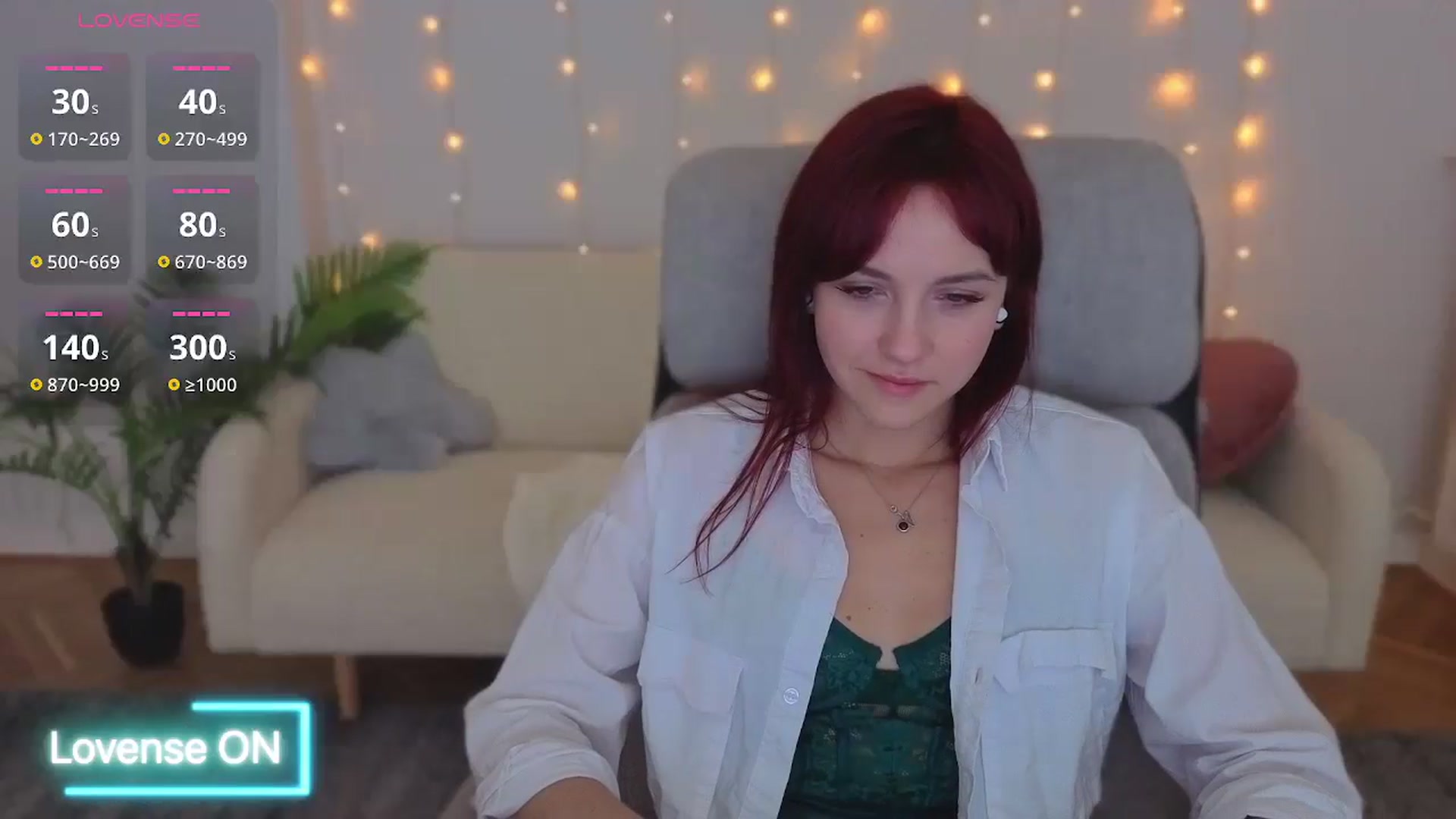 Gallery image thumbnail from Velanique's myfreecams stream on, 12/21/2025, 19:10 image 12 of 20