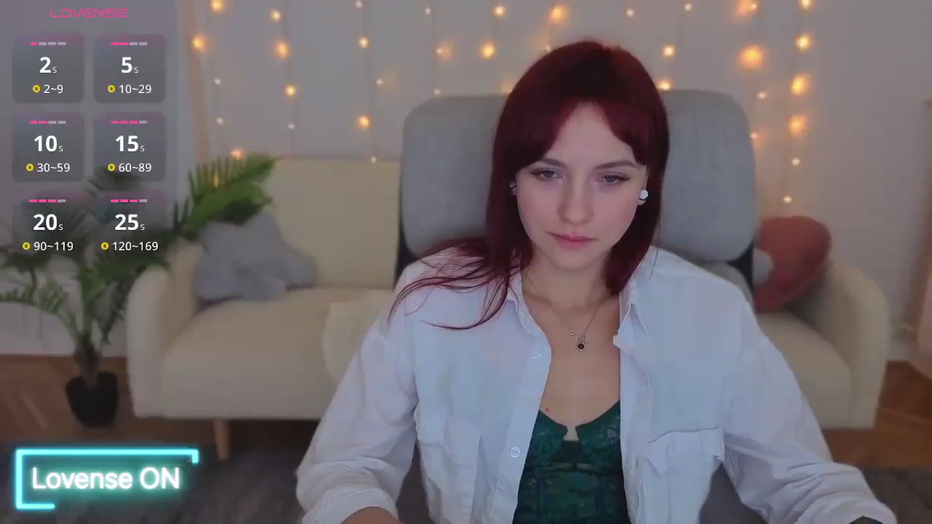 Gallery image thumbnail from Velanique's myfreecams stream on, 12/21/2025, 19:10 image 8 of 20