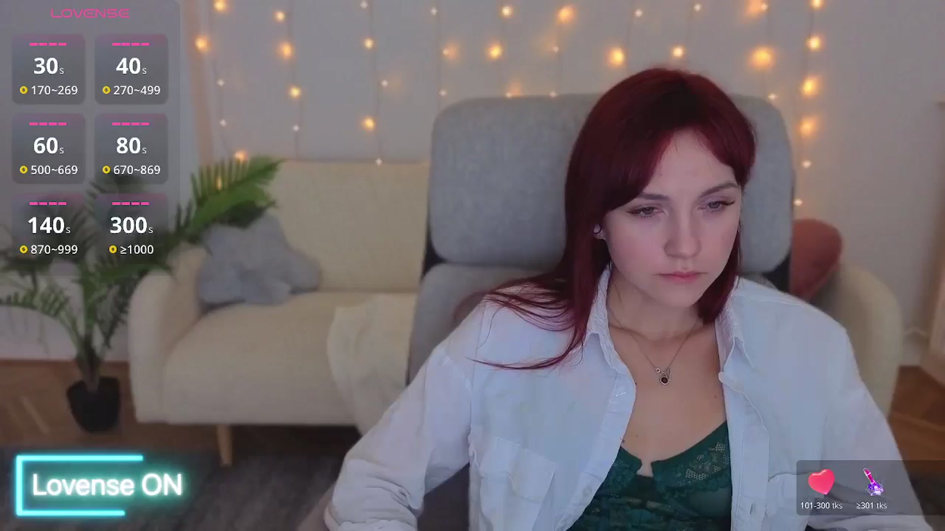 Gallery image thumbnail from Velanique's myfreecams stream on, 12/21/2025, 19:10 image 2 of 20