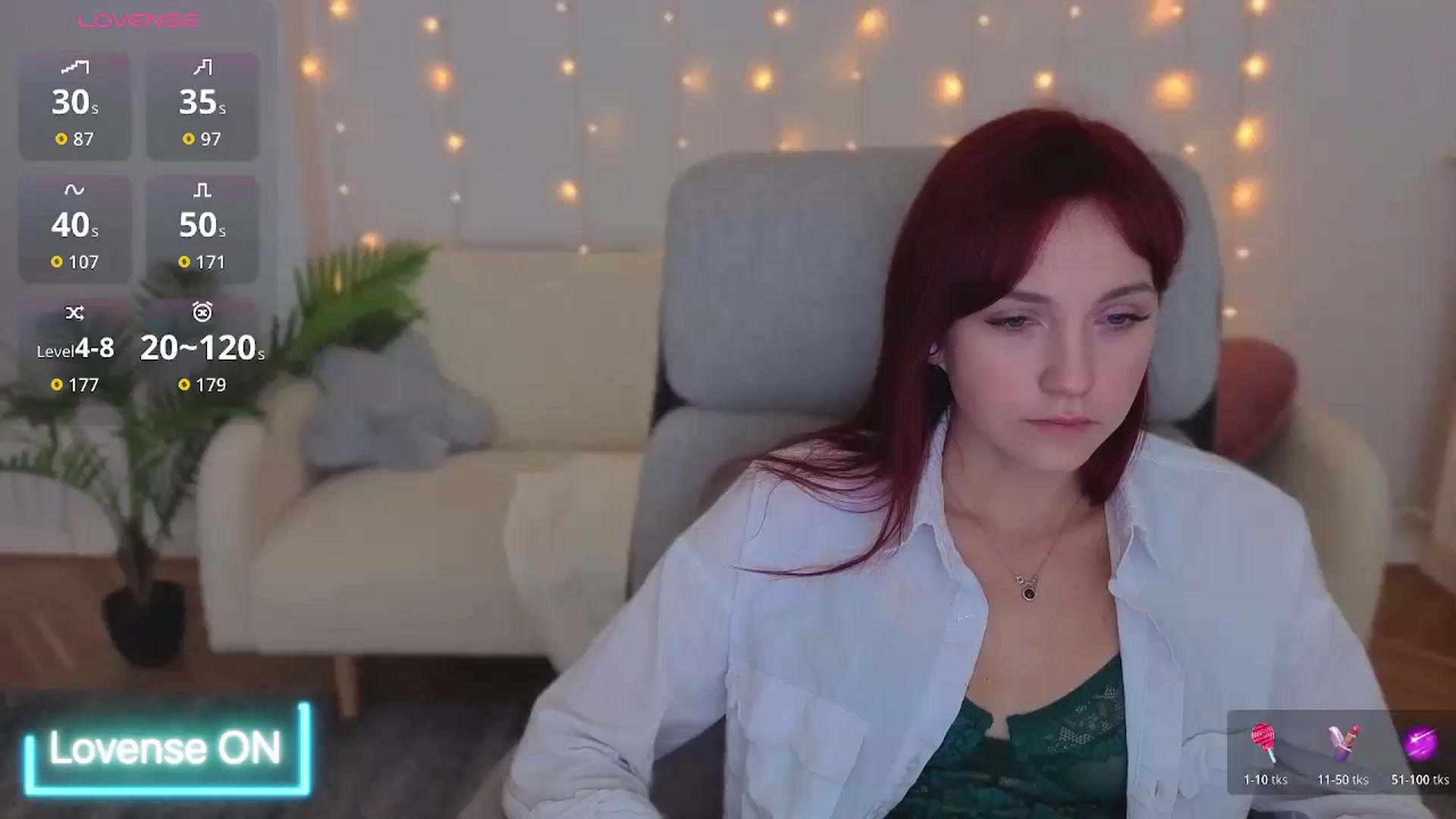Gallery image thumbnail from Velanique's myfreecams stream on, 12/21/2025, 19:10 image 4 of 20