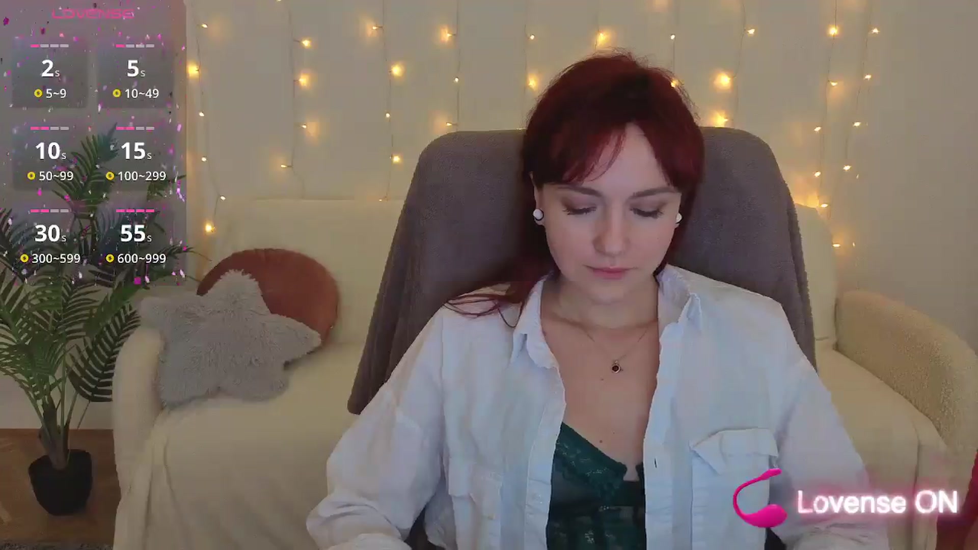 Gallery image thumbnail from Velanique's myfreecams stream on, 01/05/2026, 20:19 image 5 of 20