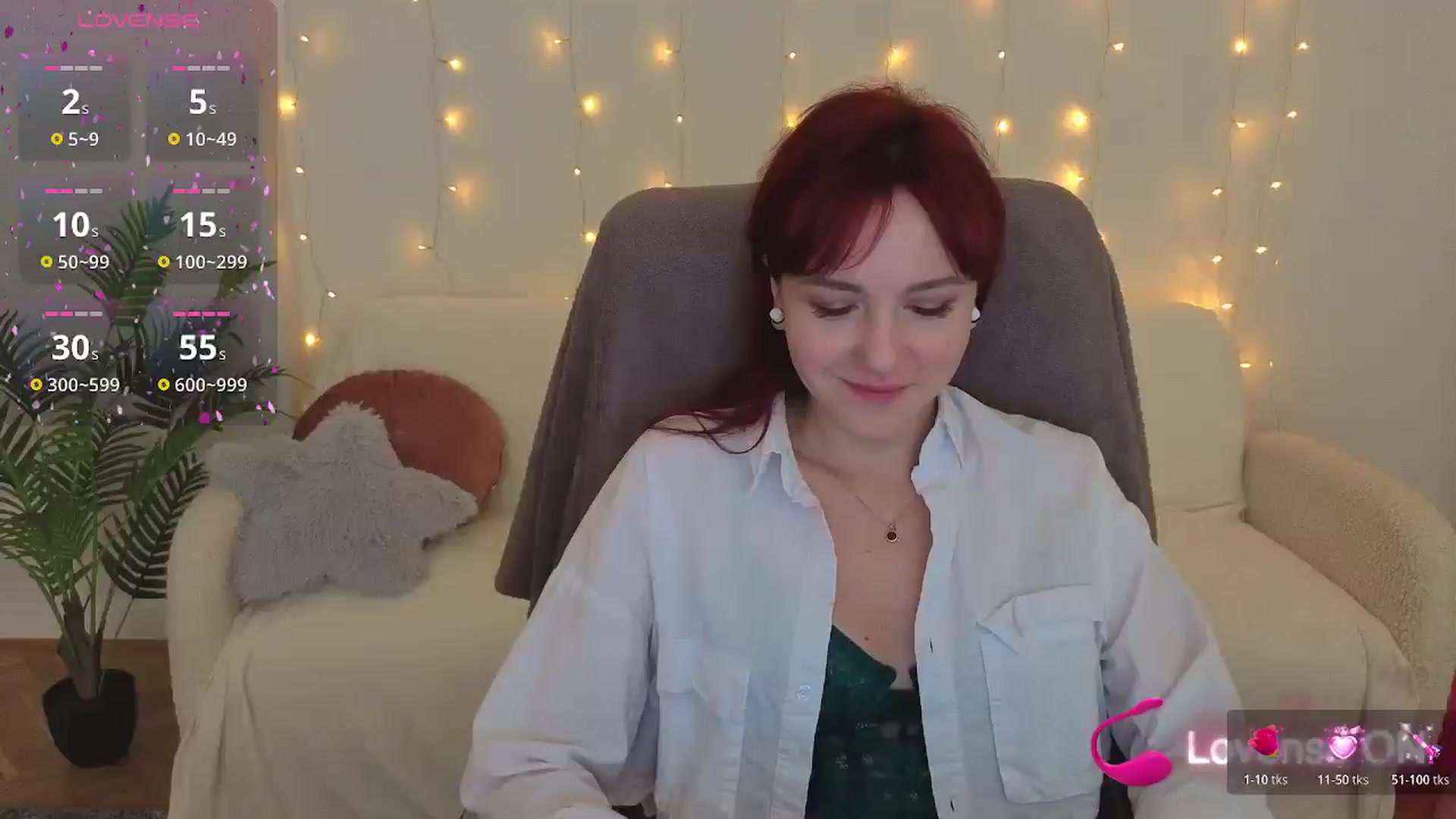 Gallery image thumbnail from Velanique's myfreecams stream on, 01/05/2026, 20:19 image 1 of 20