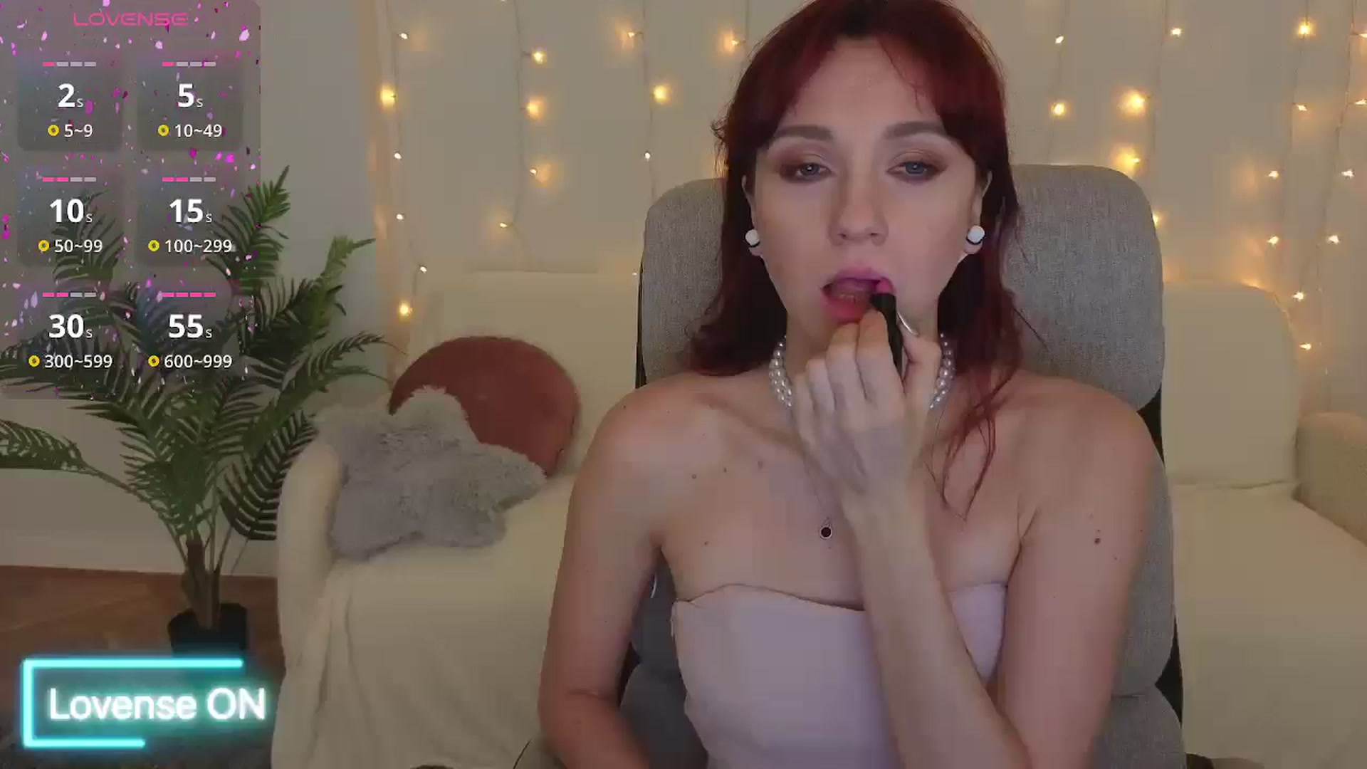 Gallery image thumbnail from Velanique's myfreecams stream on, 01/08/2026, 17:59 image 1 of 20