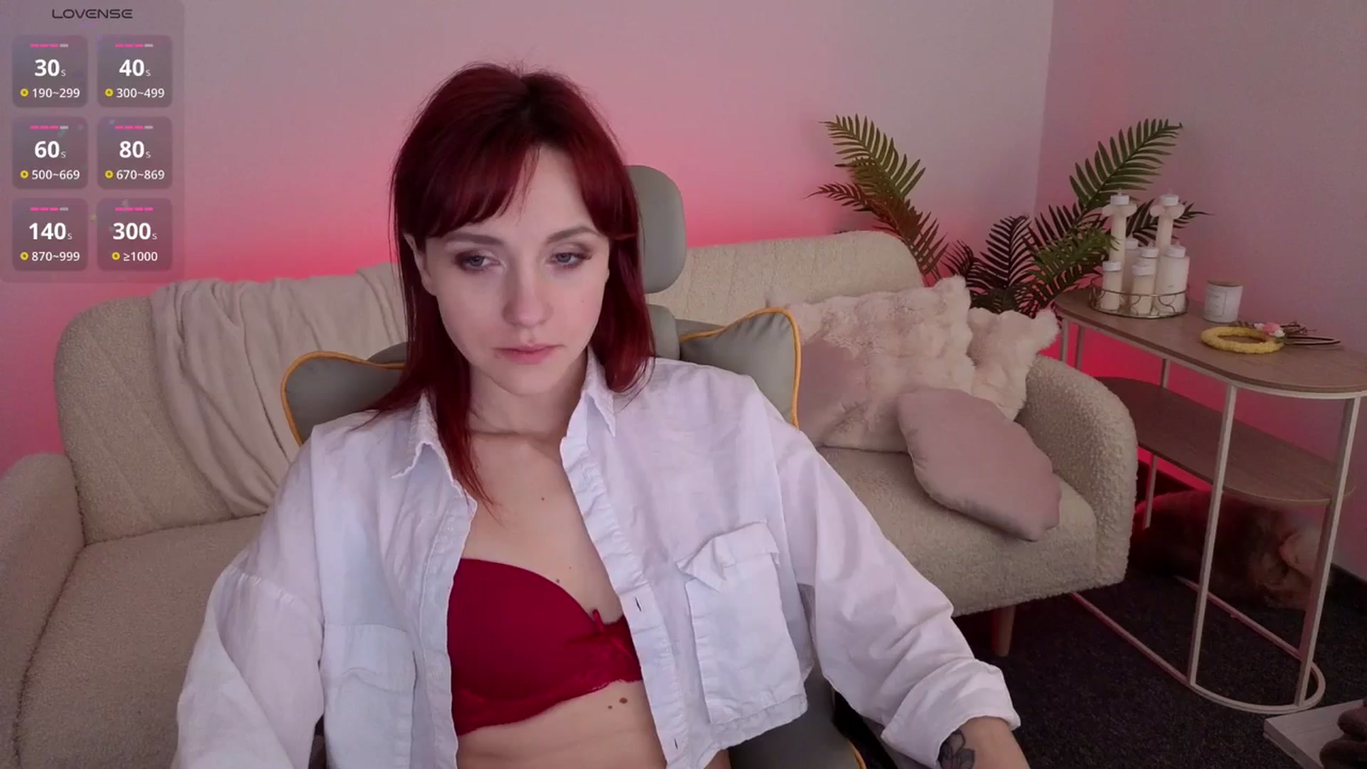 Gallery image thumbnail from Velanique's myfreecams stream on, 04/14/2026, 20:32 image 2 of 20