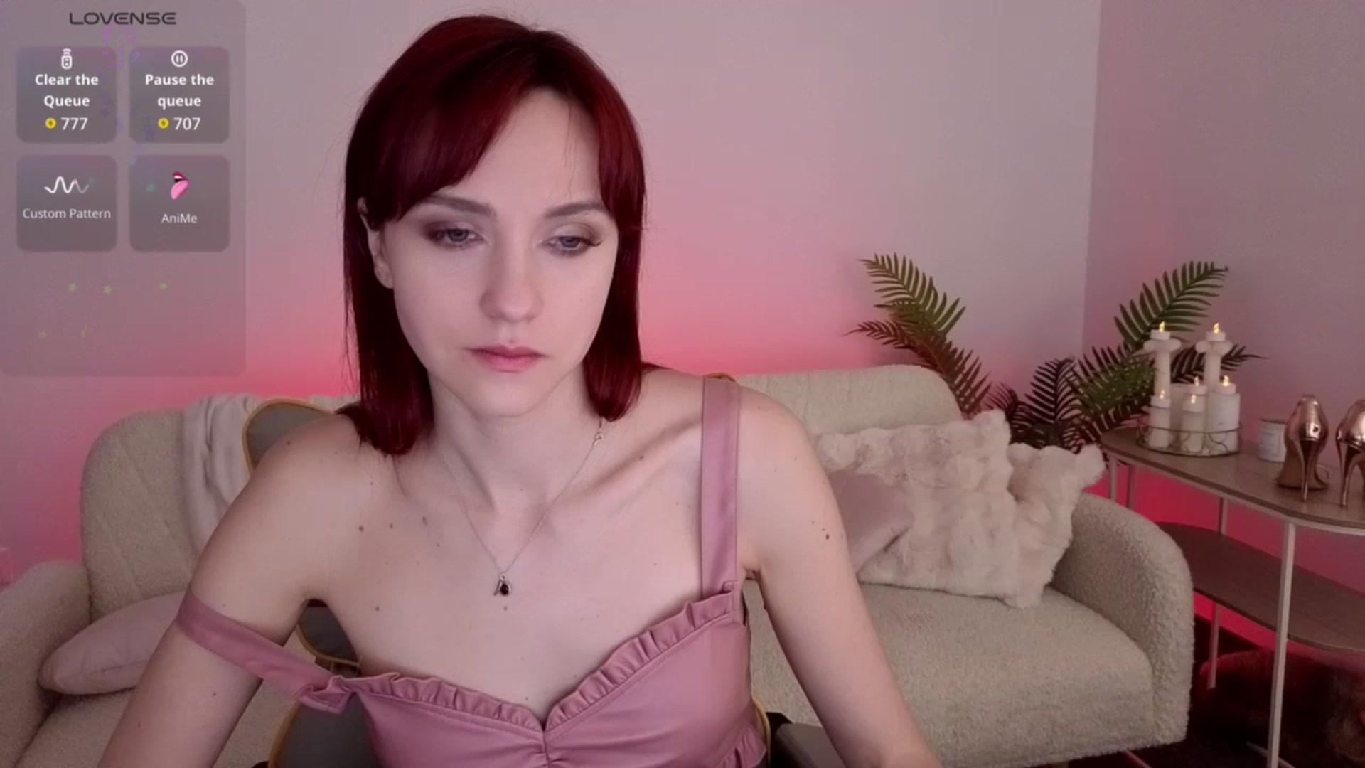 Gallery image thumbnail from Velanique's myfreecams stream on, 04/15/2026, 21:51 image 19 of 20