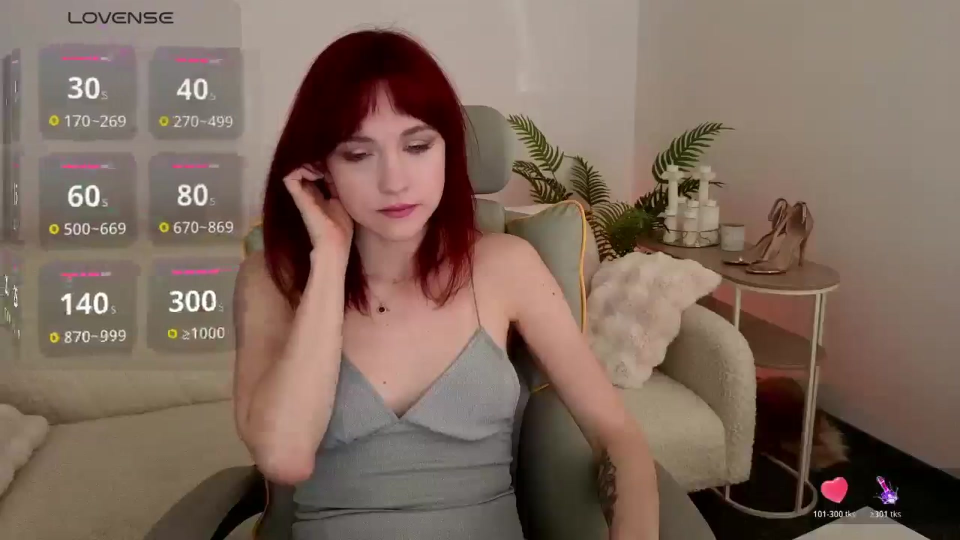 Gallery image thumbnail from Velanique's myfreecams stream on, 04/25/2026, 15:01 image 5 of 20