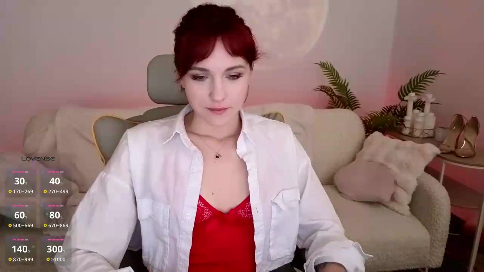 Gallery image thumbnail from Velanique's myfreecams stream on, 05/17/2026, 15:33 image 12 of 20