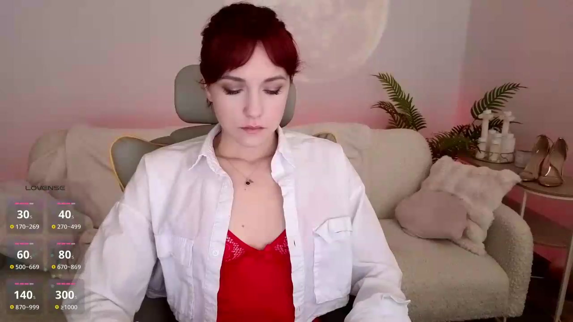 Gallery image thumbnail from Velanique's myfreecams stream on, 05/17/2026, 15:33 image 10 of 20