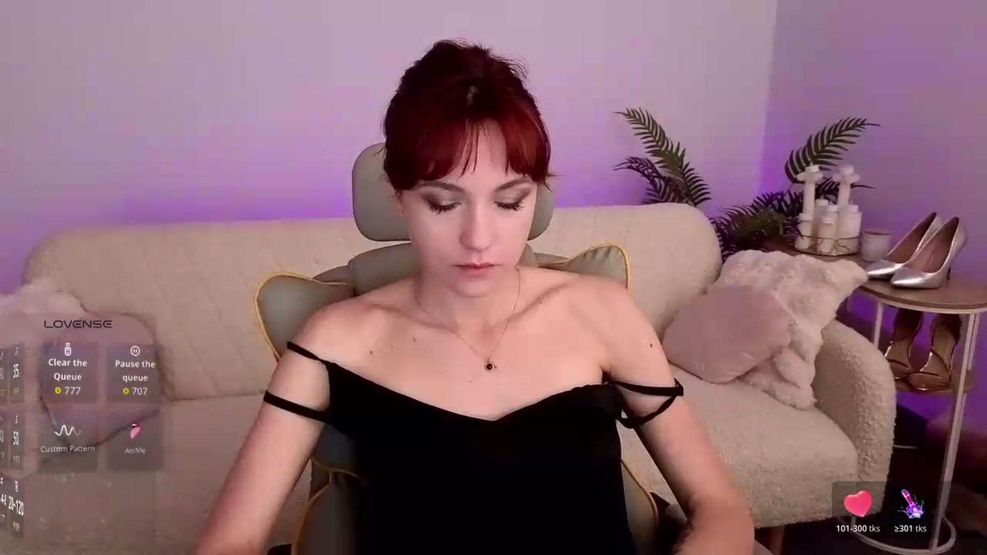 Gallery image thumbnail from Velanique's myfreecams stream on, 05/31/2026, 18:06 image 8 of 20