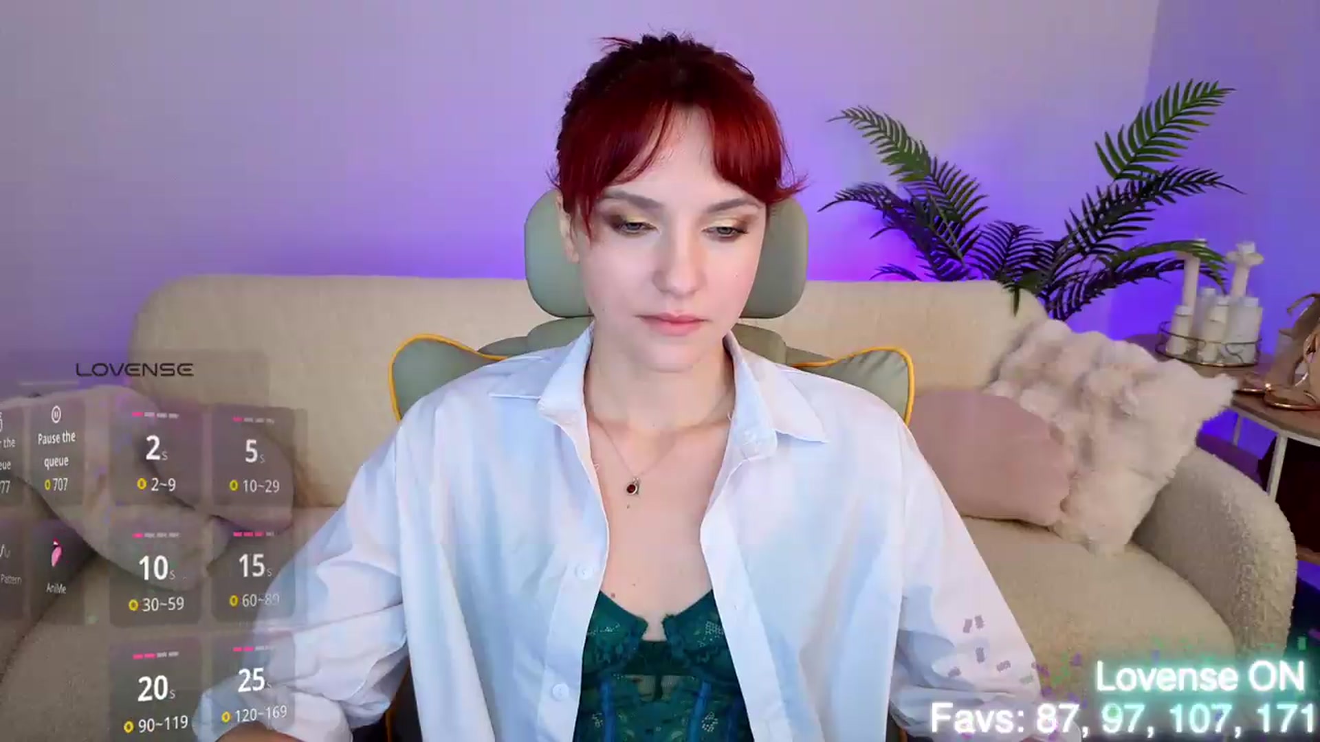 Gallery image thumbnail from Velanique's myfreecams stream on, 07/04/2026, 14:01 image 9 of 20