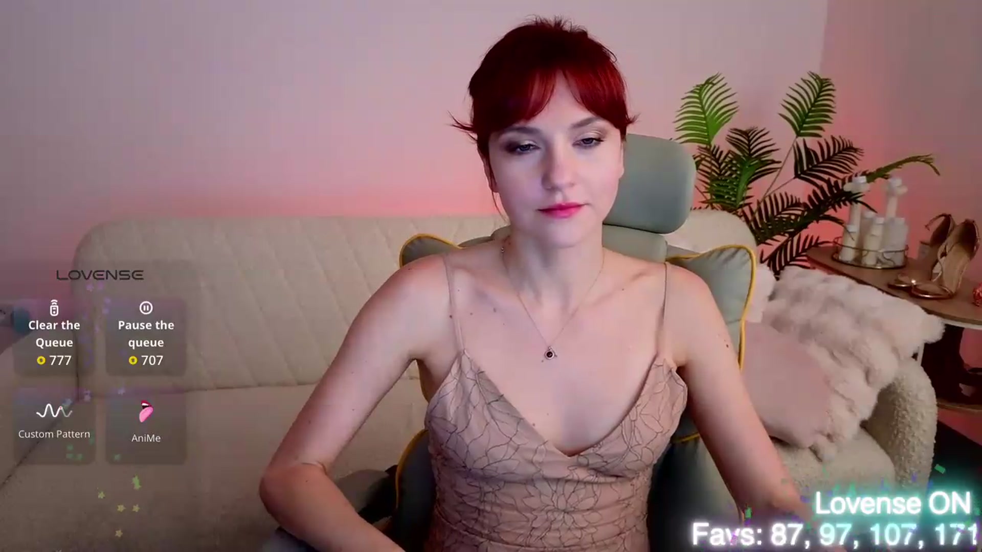 Gallery image thumbnail from Velanique's myfreecams stream on, 07/09/2026, 17:48 image 5 of 20