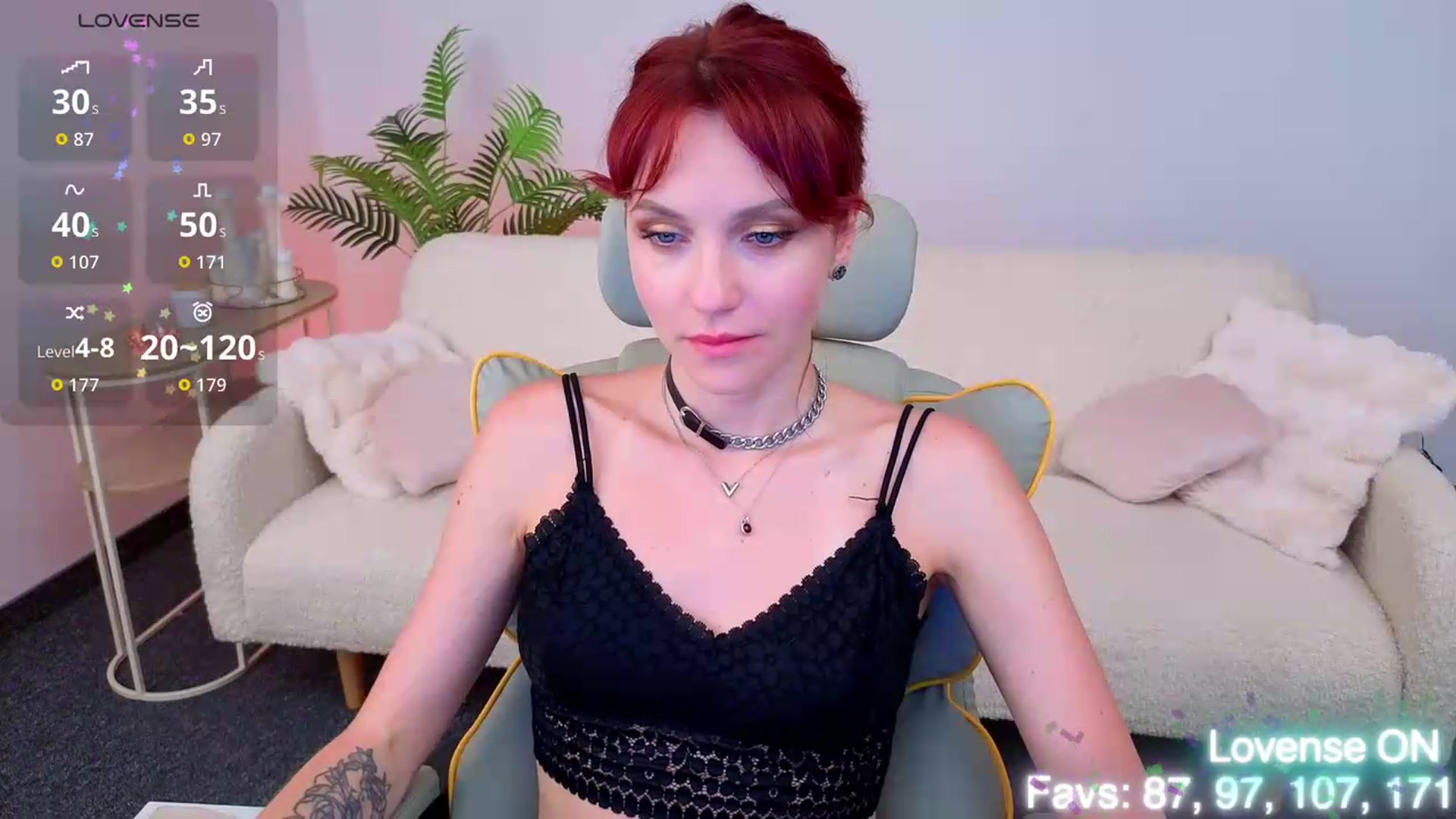 Gallery image thumbnail from Velanique's myfreecams stream on, 08/06/2026, 19:18 image 9 of 20