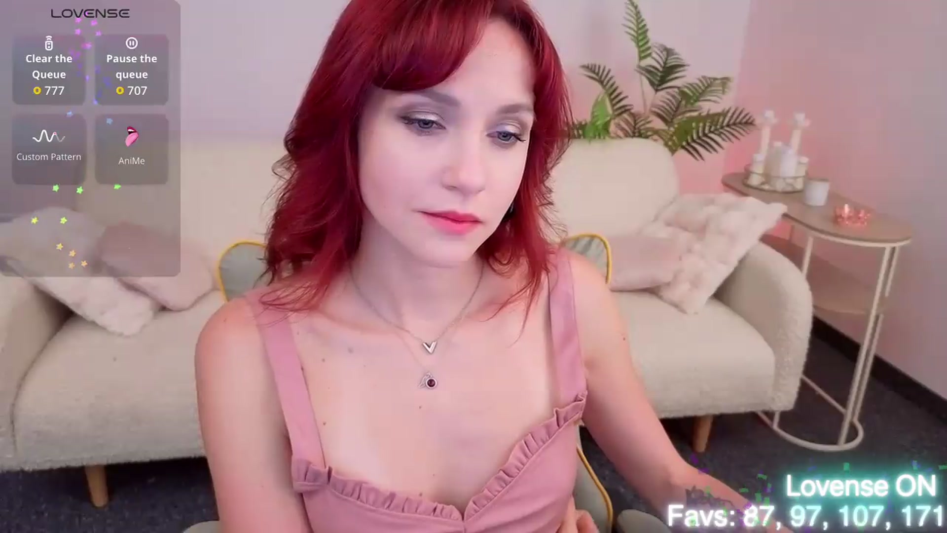 Gallery image thumbnail from Velanique's myfreecams stream on, 08/30/2026, 19:52 image 19 of 20
