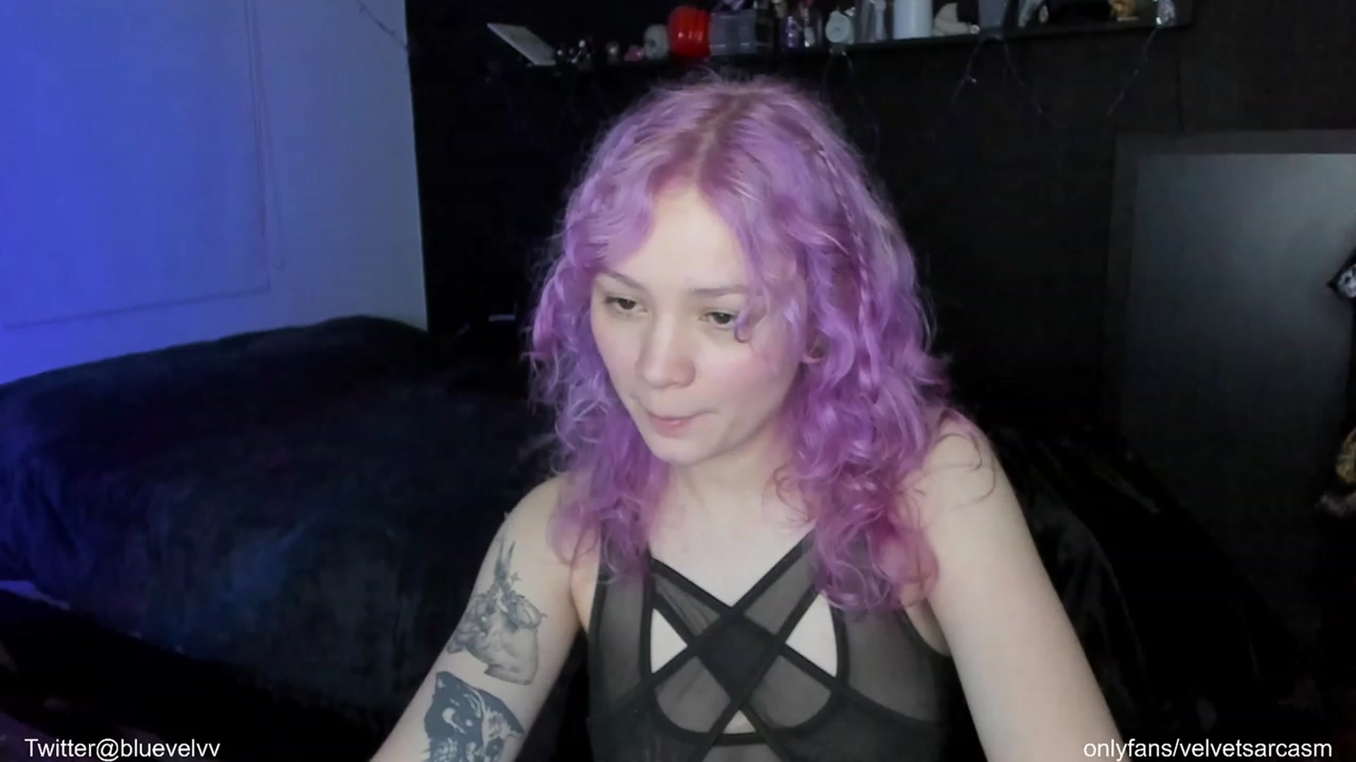 Gallery image thumbnail from VelvetSarcasm's myfreecams stream on, 05/15/2023, 04:57 image 11 of 20