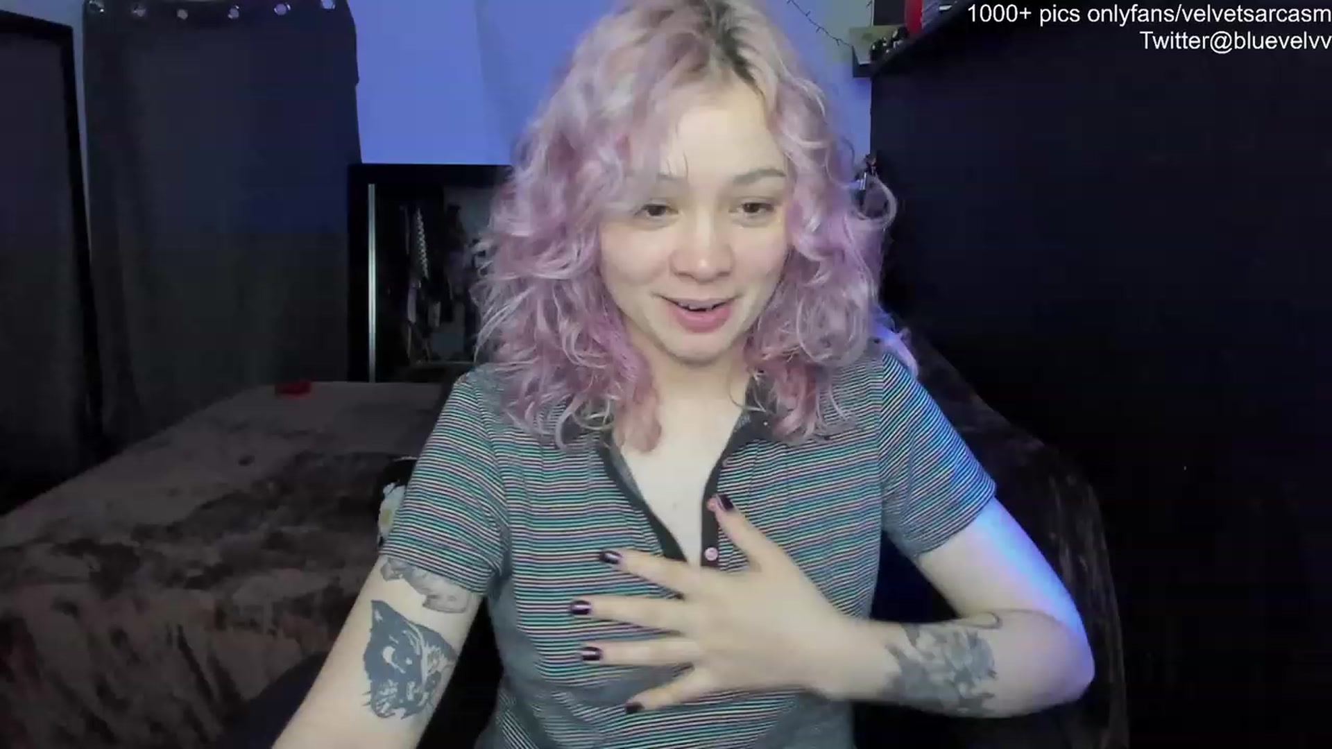 Gallery image thumbnail from VelvetSarcasm's myfreecams stream on, 06/26/2023, 05:32 image 1 of 20