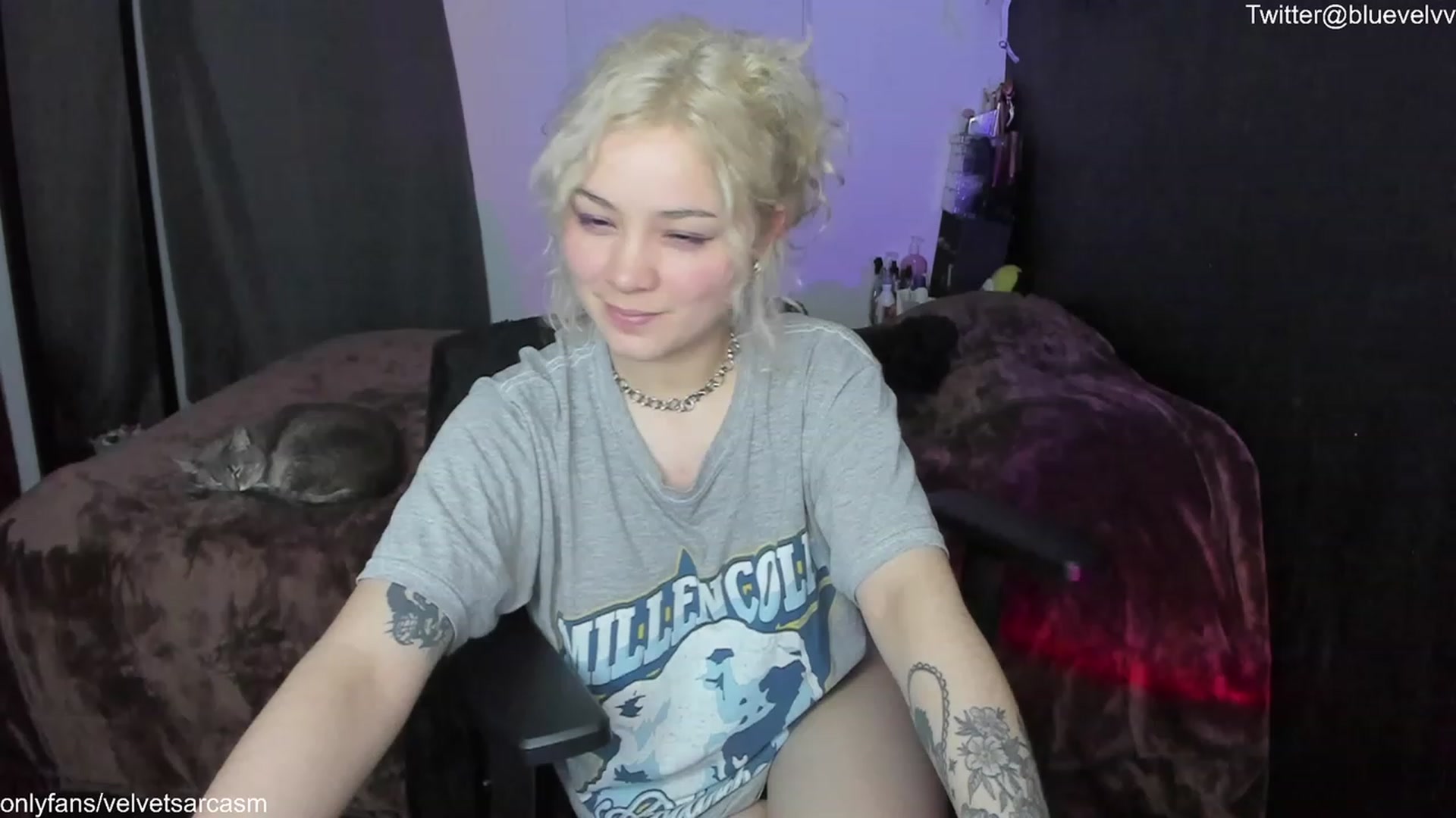 Gallery image thumbnail from VelvetSarcasm's myfreecams stream on, 07/16/2023, 07:18 image 7 of 20