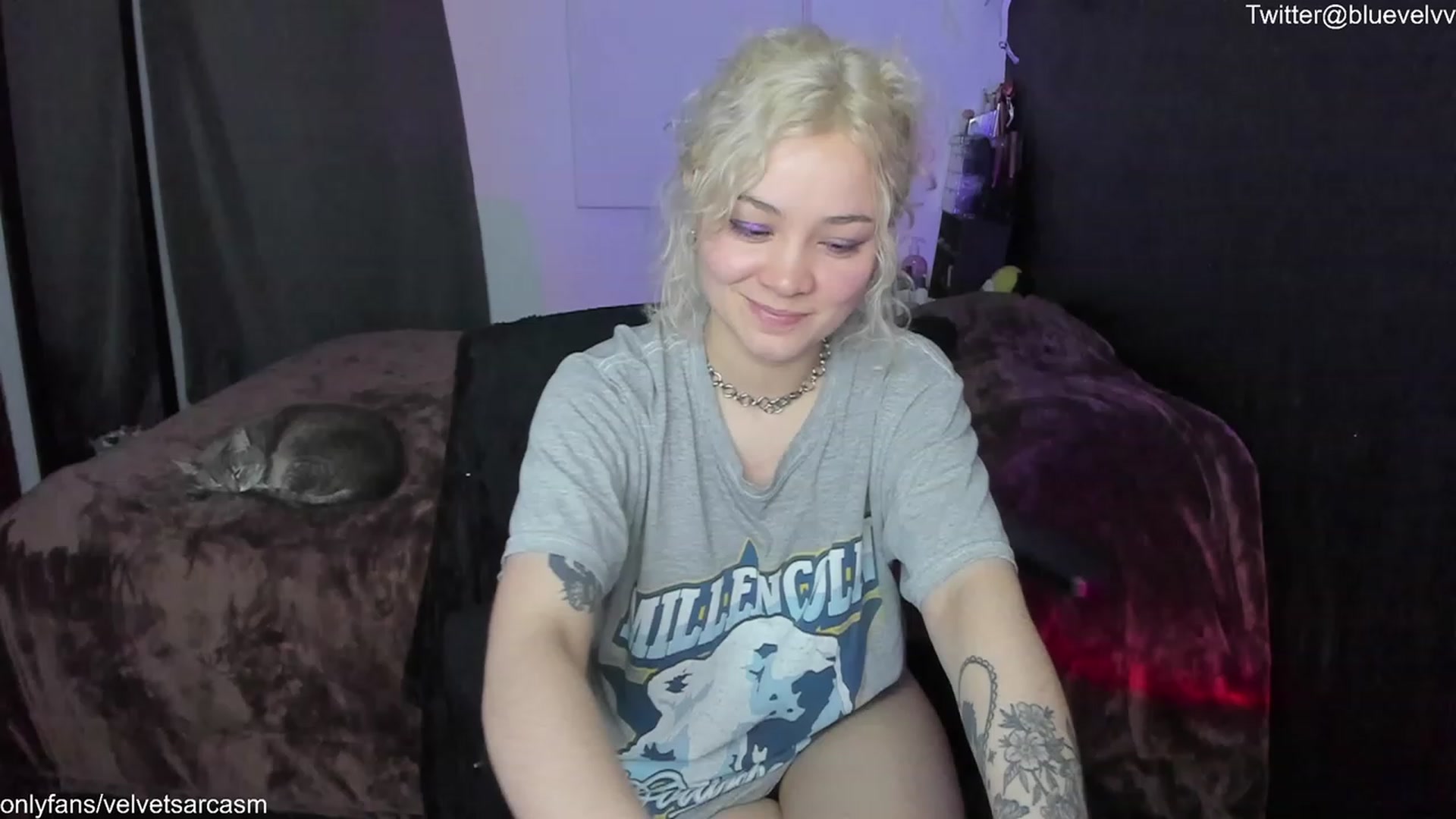 Gallery image thumbnail from VelvetSarcasm's myfreecams stream on, 07/16/2023, 07:18 image 8 of 20