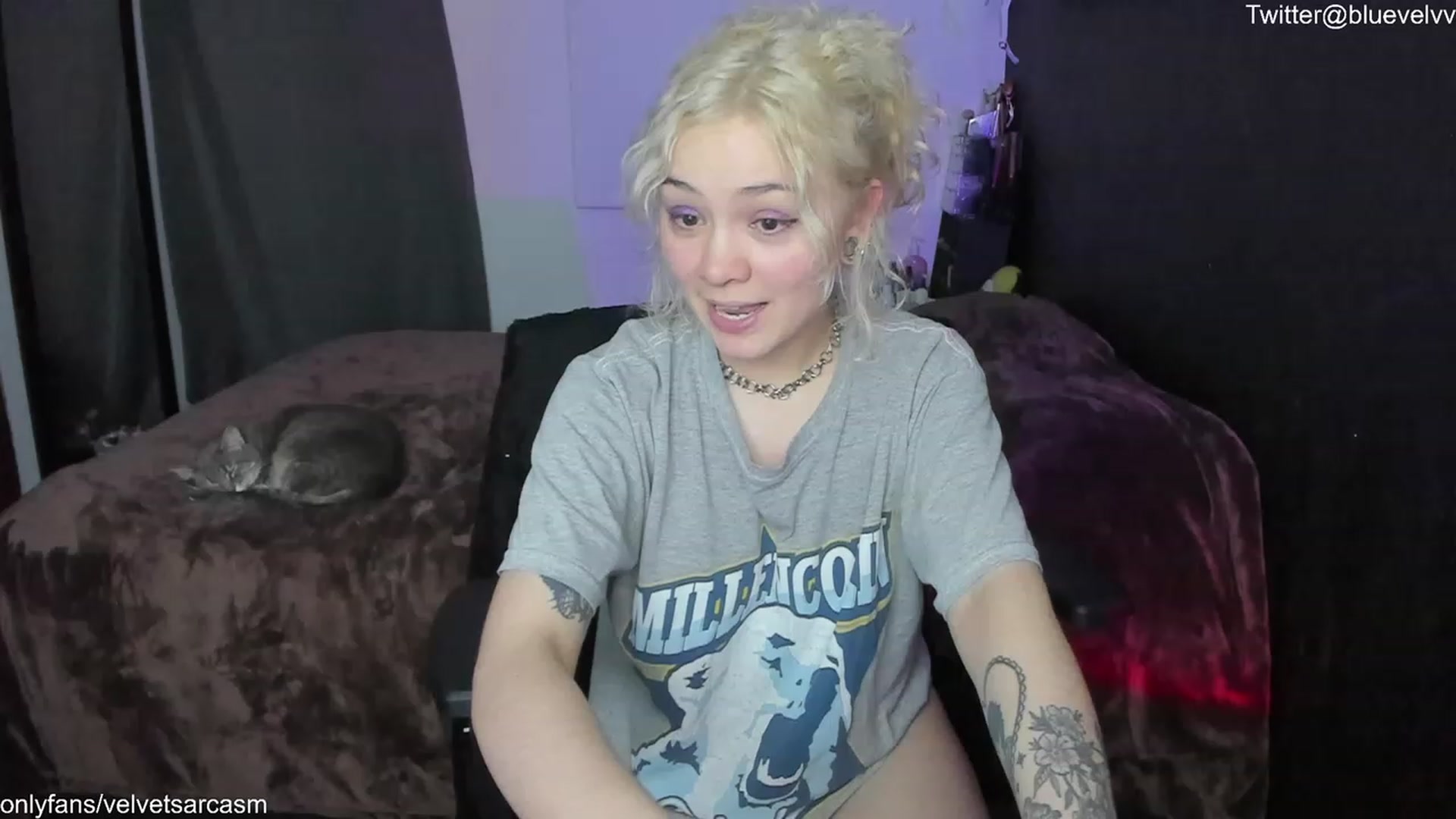 Gallery image thumbnail from VelvetSarcasm's myfreecams stream on, 07/16/2023, 07:18 image 16 of 20