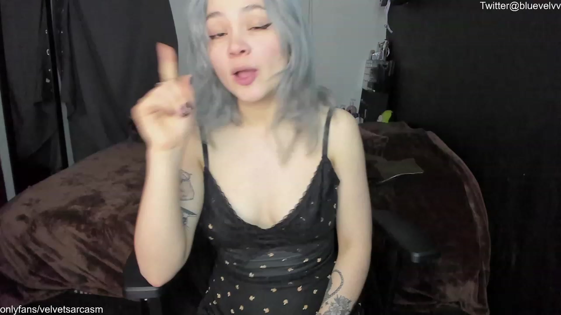 Gallery image thumbnail from VelvetSarcasm's myfreecams stream on, 07/22/2023, 07:21 image 5 of 20