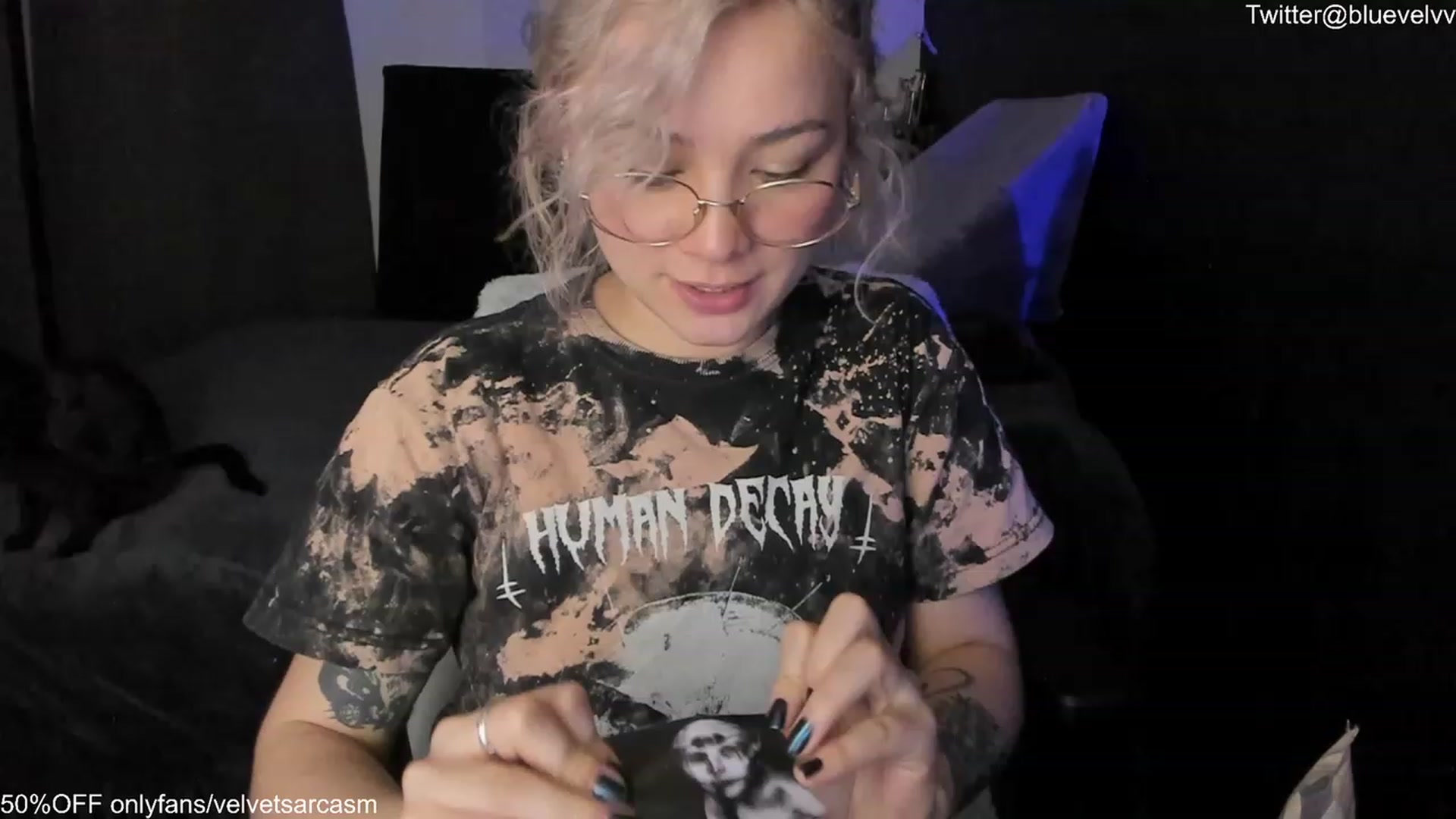 Gallery image thumbnail from VelvetSarcasm's myfreecams stream on, 08/13/2023, 02:57 image 12 of 20
