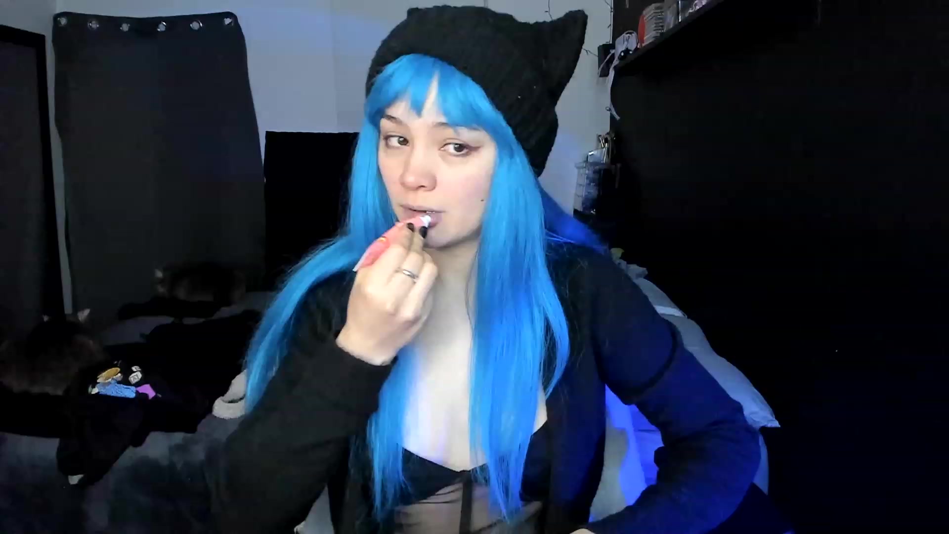 Gallery image thumbnail from VelvetSarcasm's myfreecams stream on, 08/19/2023, 07:28 image 3 of 20