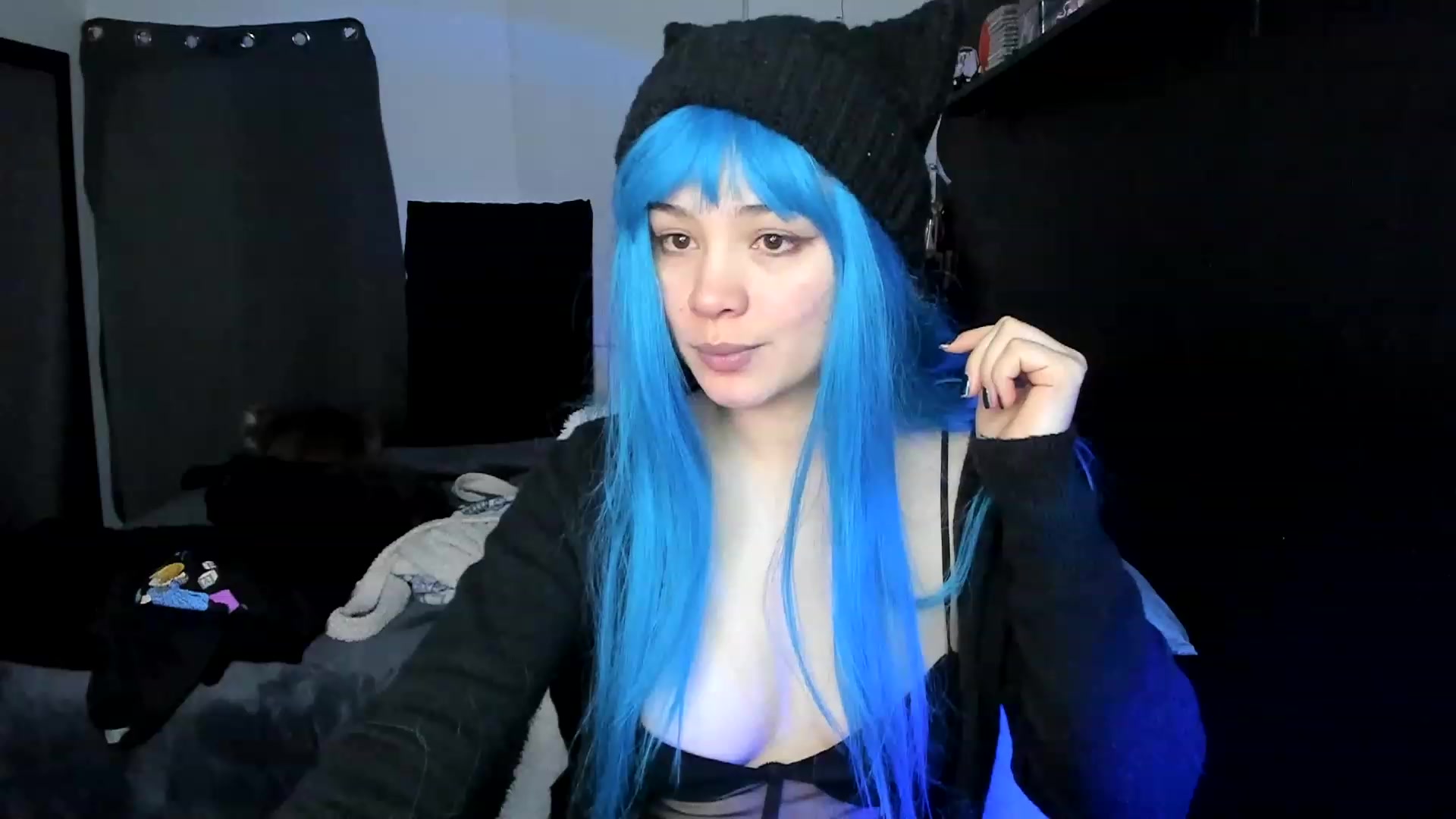 Gallery image thumbnail from VelvetSarcasm's myfreecams stream on, 08/19/2023, 07:28 image 15 of 20