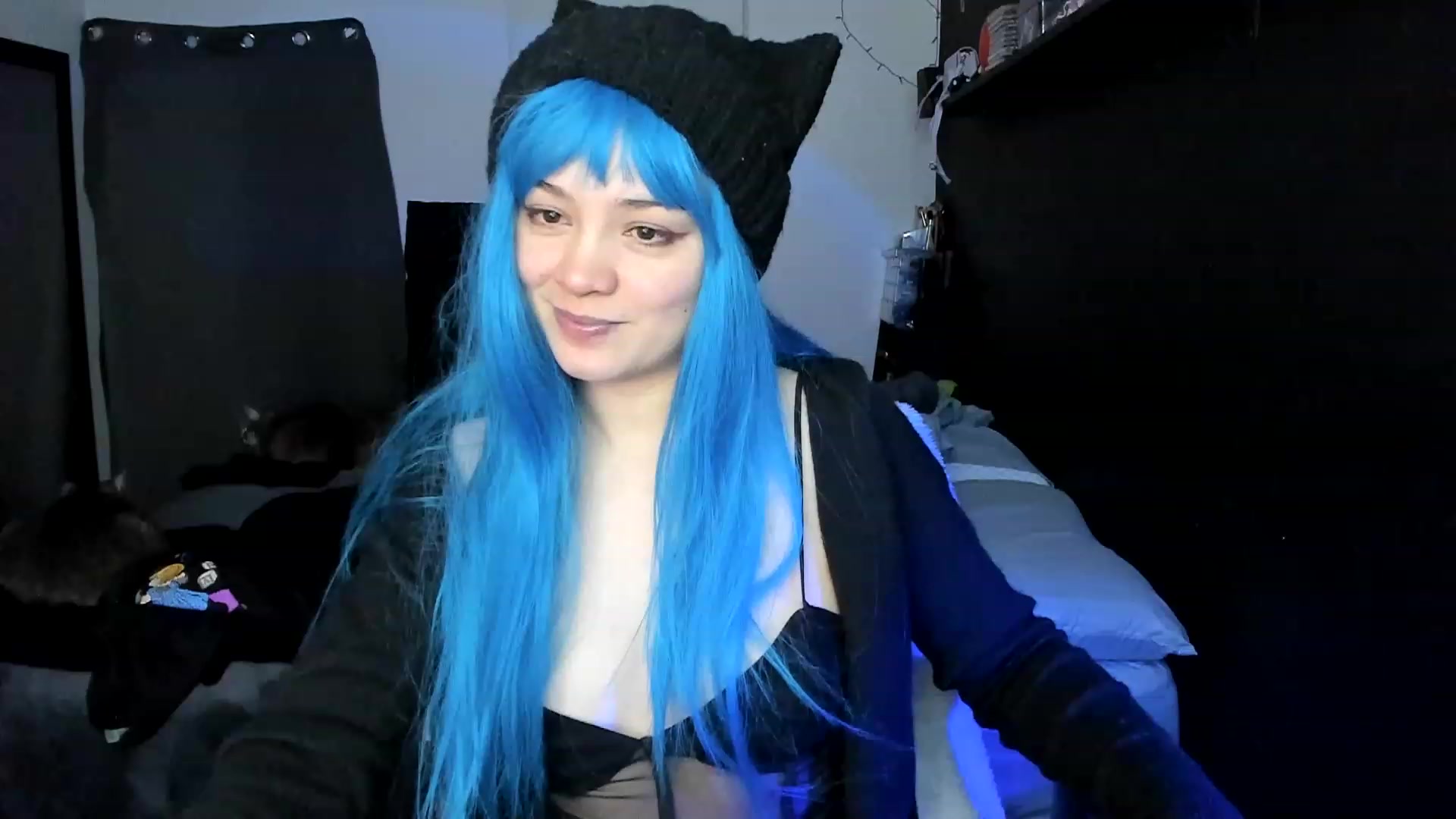 Gallery image thumbnail from VelvetSarcasm's myfreecams stream on, 08/19/2023, 07:28 image 6 of 20
