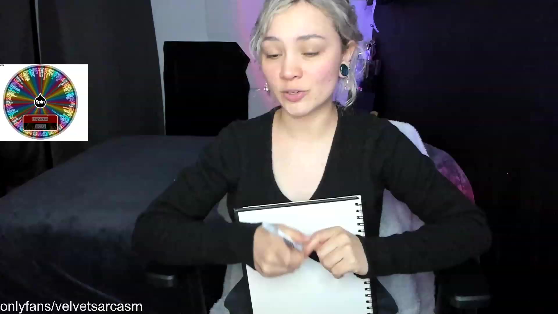 Gallery image thumbnail from VelvetSarcasm's myfreecams stream on, 09/05/2023, 04:23 image 7 of 20