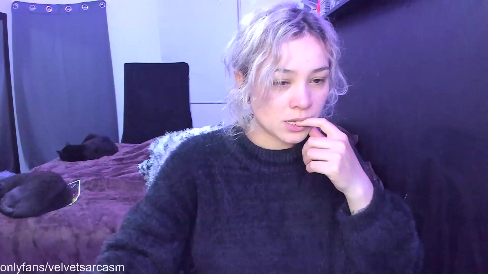 Gallery image thumbnail from VelvetSarcasm's myfreecams stream on, 10/03/2023, 05:07 image 5 of 20