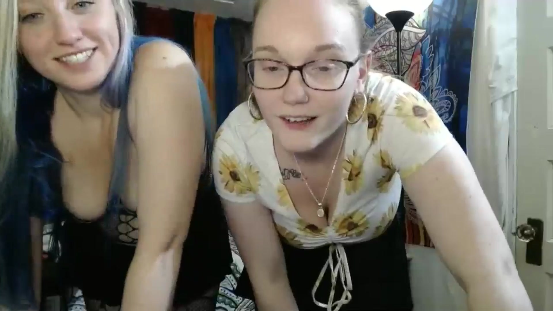 Gallery image thumbnail from VelvetVixxxen's myfreecams stream on, 10/25/2024, 07:55 image 2 of 20