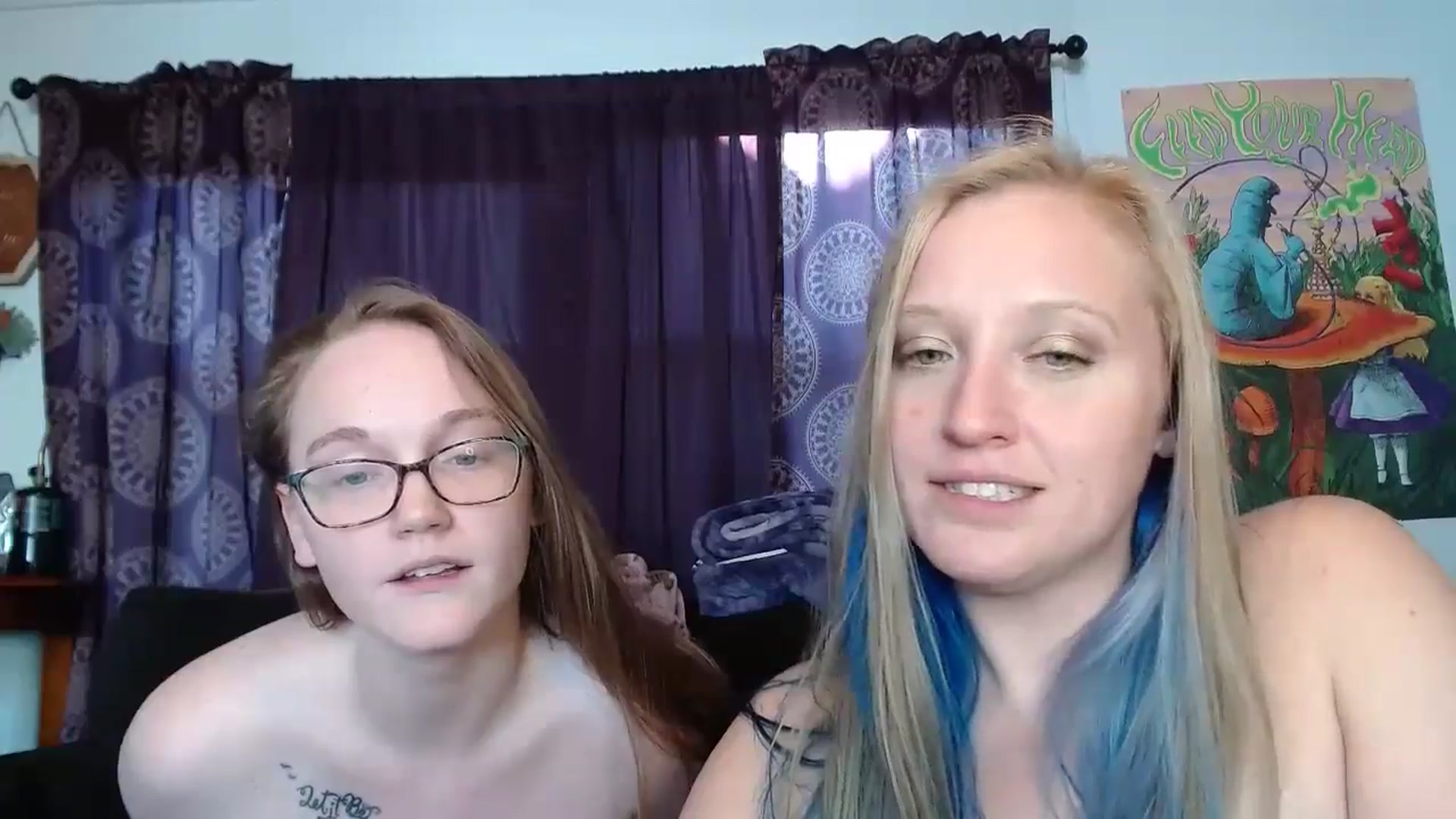 Gallery image thumbnail from VelvetVixxxen's myfreecams stream on, 10/28/2024, 23:20 image 17 of 20