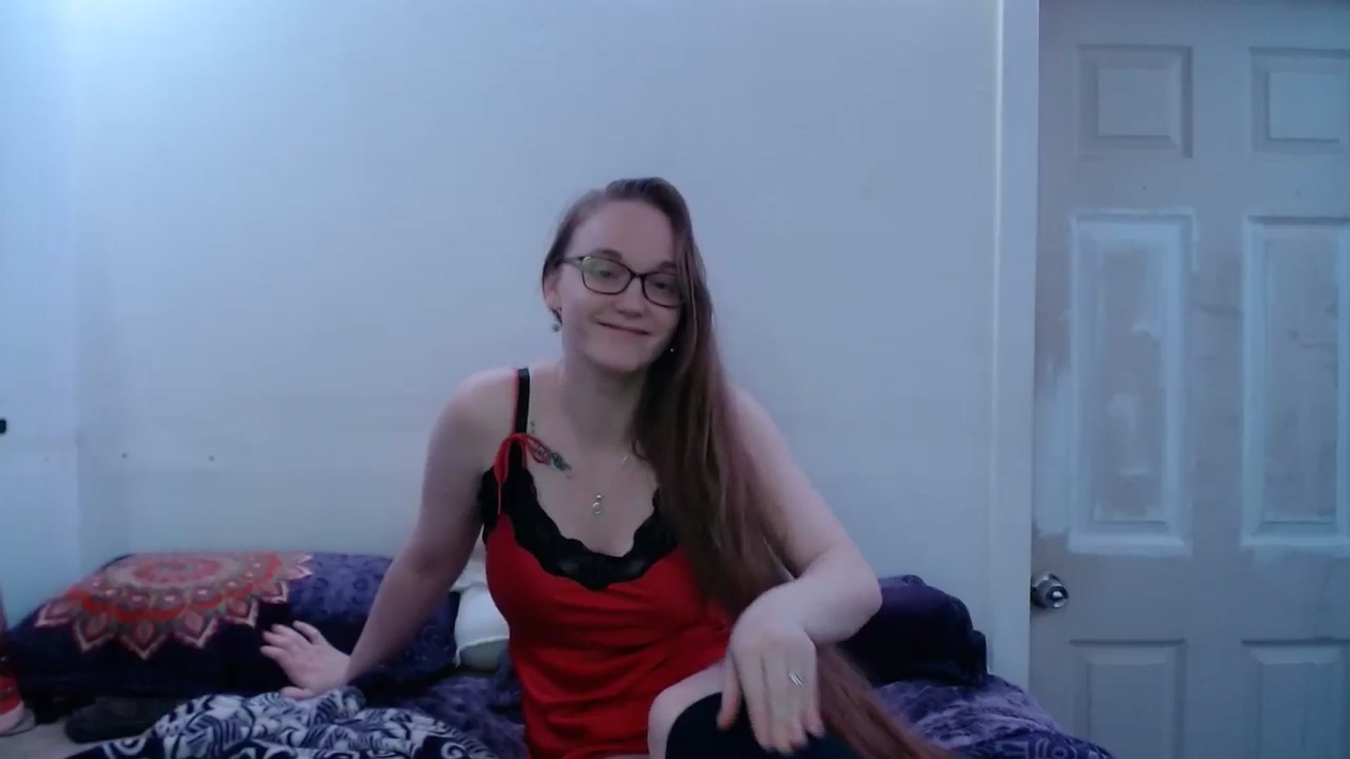 Gallery image thumbnail from VelvetVixxxen's myfreecams stream on, 11/08/2024, 09:26 image 4 of 20