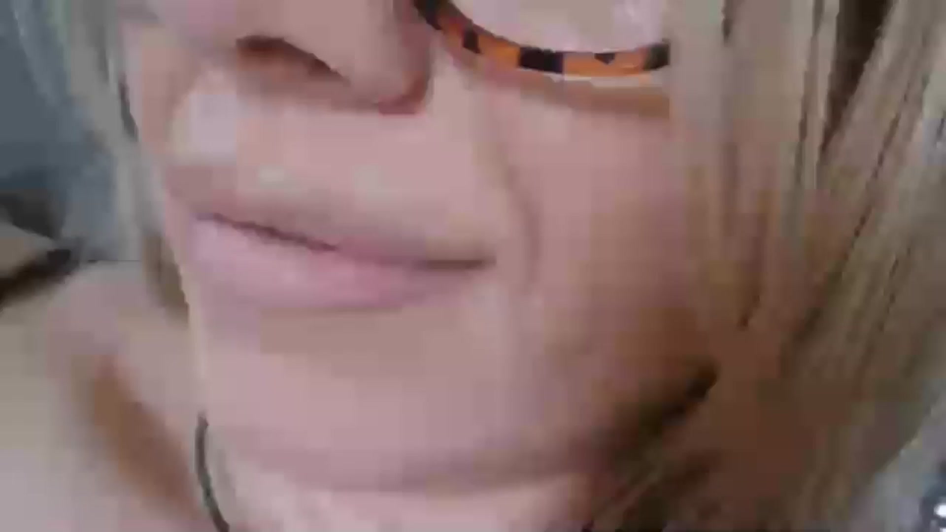Gallery image thumbnail from Velvet_25's myfreecams stream on, 03/31/2026, 07:41 image 5 of 20