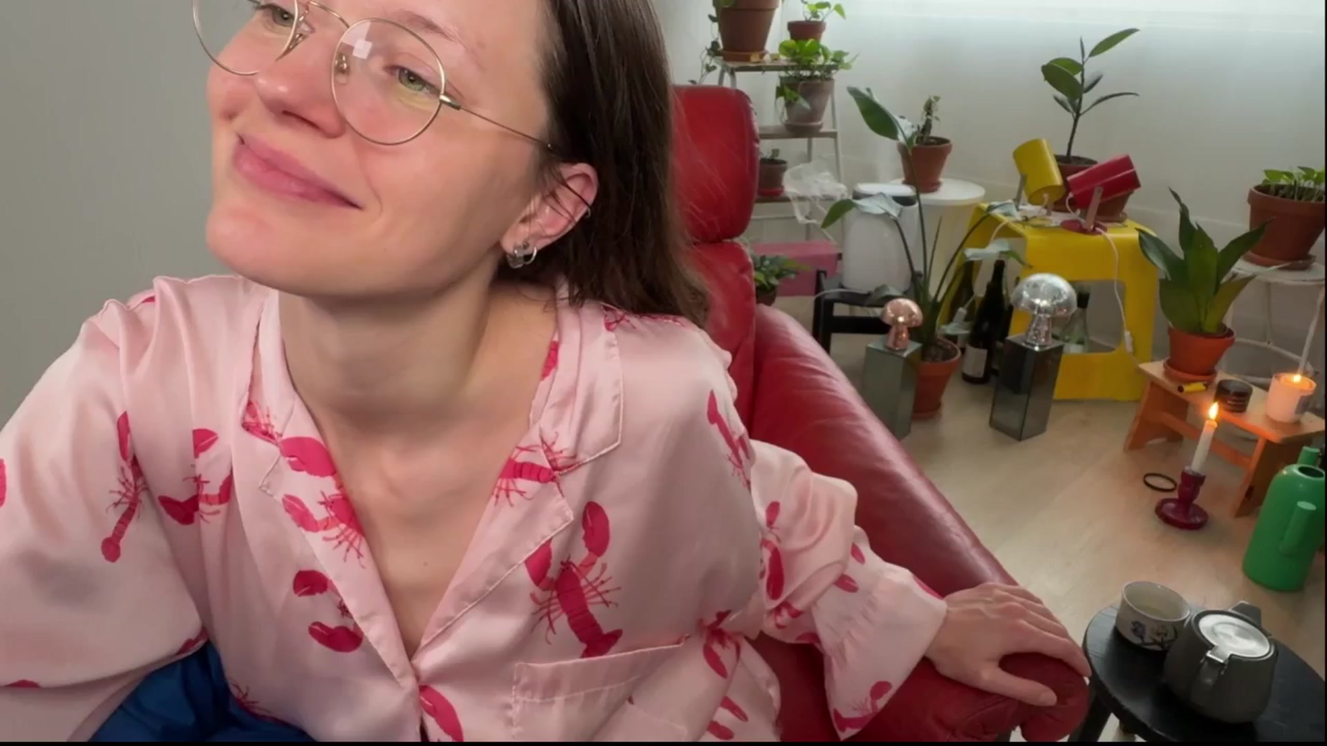 Gallery image thumbnail from Velvet_Orbit's myfreecams stream on, 04/20/2025, 14:54 image 17 of 20