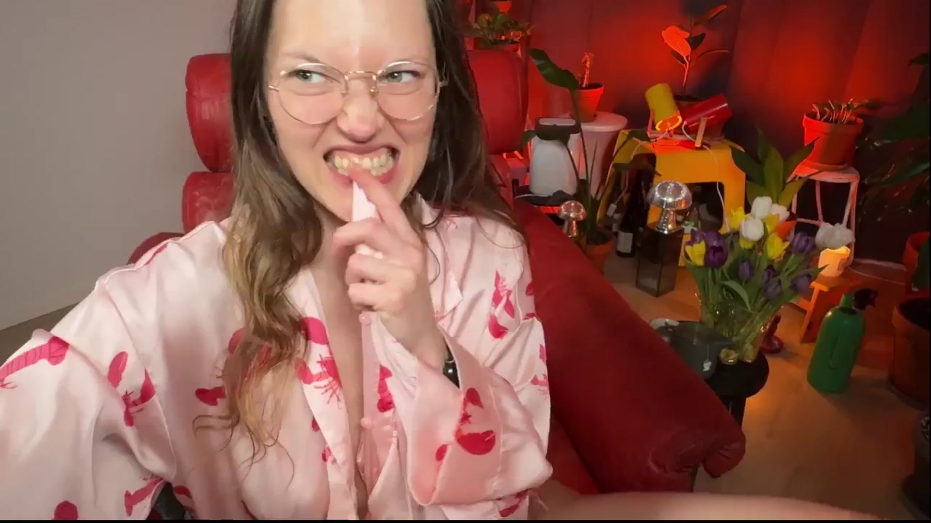 Gallery image thumbnail from Velvet_Orbit's myfreecams stream on, 04/20/2025, 20:02 image 13 of 20