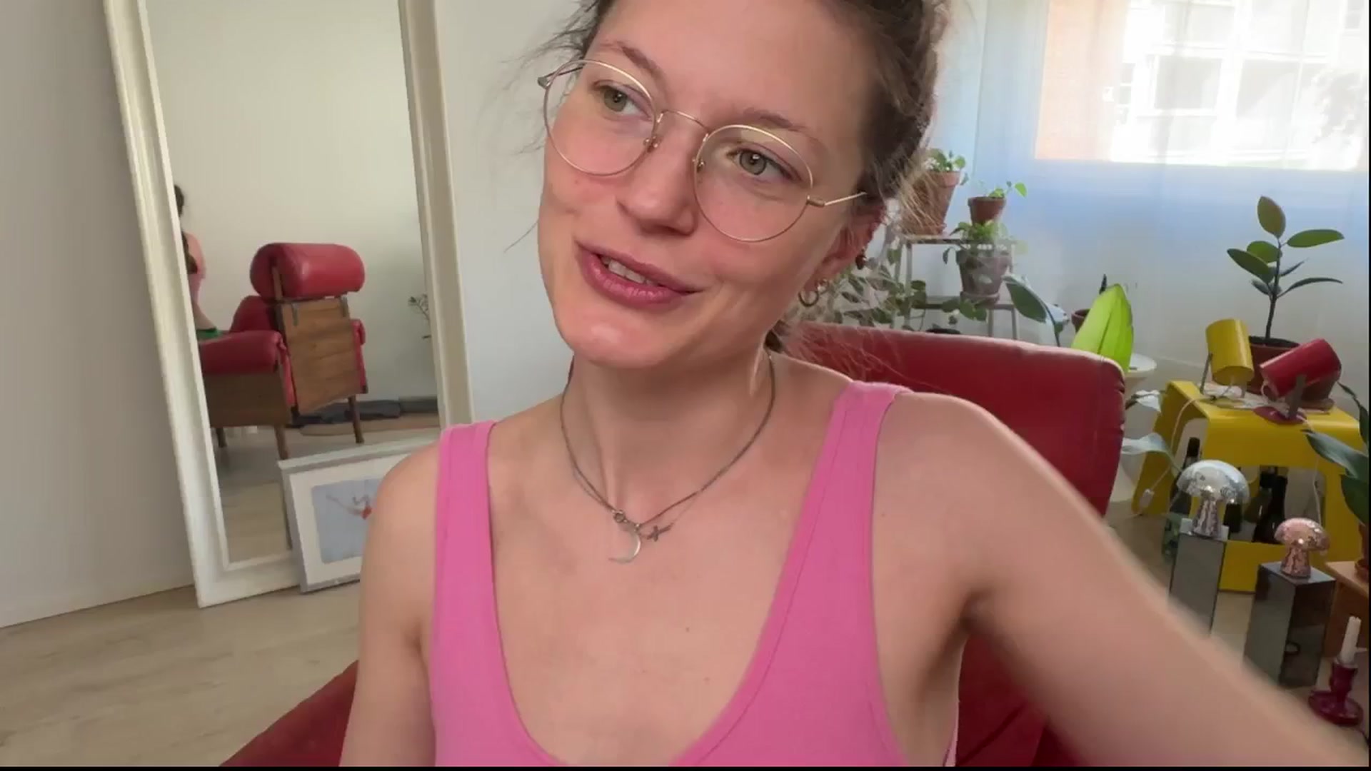 Gallery image thumbnail from Velvet_Orbit's myfreecams stream on, 05/17/2025, 10:49 image 1 of 20