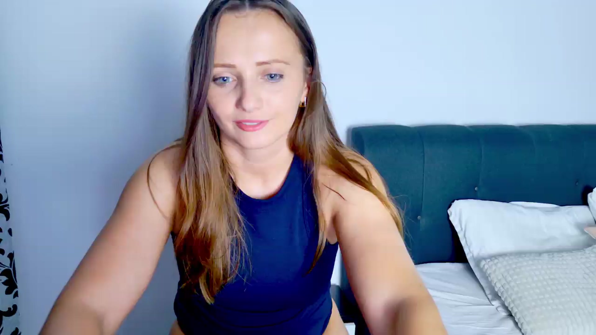 Gallery image thumbnail from Velvet_whisper's myfreecams stream on, 09/07/2026, 17:33 image 16 of 20