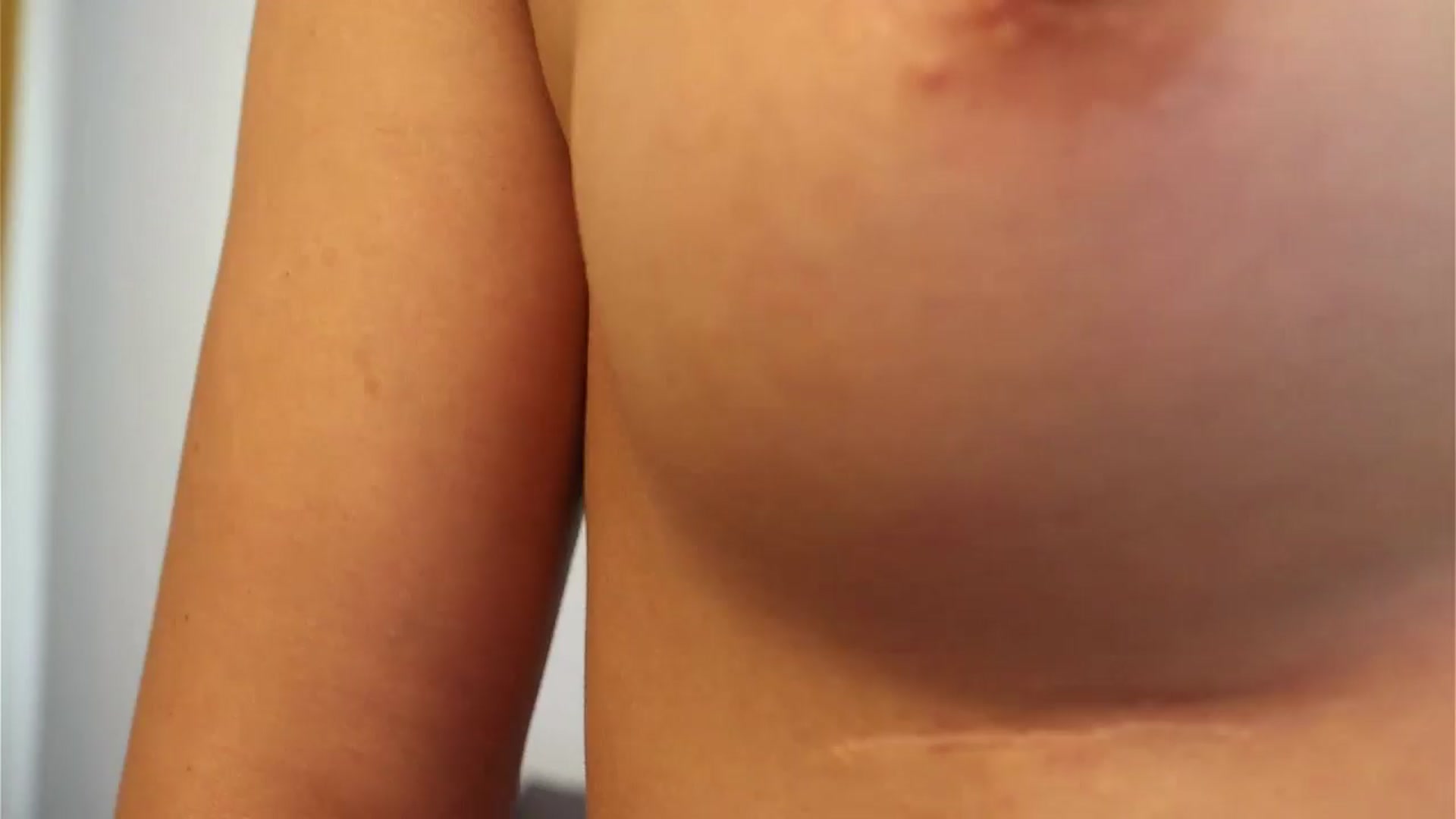 Gallery image thumbnail from VelvettAngel's myfreecams stream on, 03/31/2024, 10:39 image 19 of 20