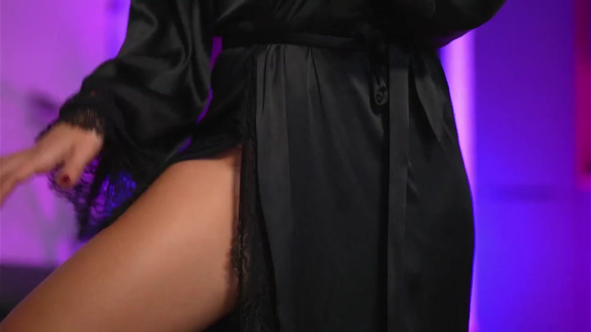Gallery image thumbnail from VelvettAngel's myfreecams stream on, 10/07/2024, 17:26 image 4 of 20