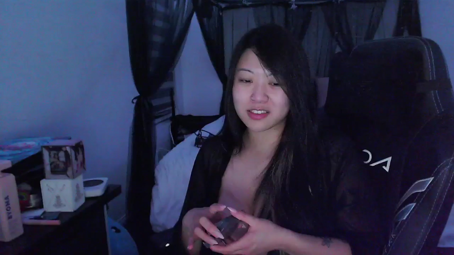 Gallery image thumbnail from VelvetteKitty's myfreecams stream on, 01/29/2026, 09:39 image 9 of 20