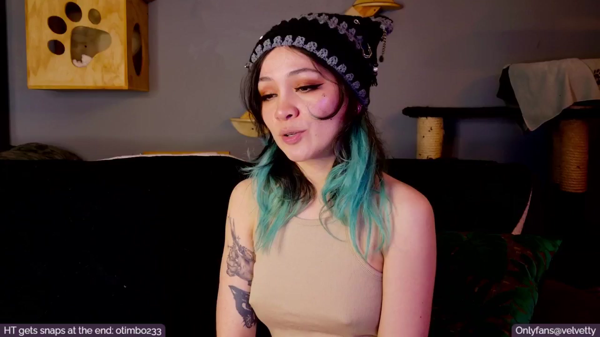 Gallery image thumbnail from Velvetty's myfreecams stream on, 01/22/2025, 06:56 image 1 of 20