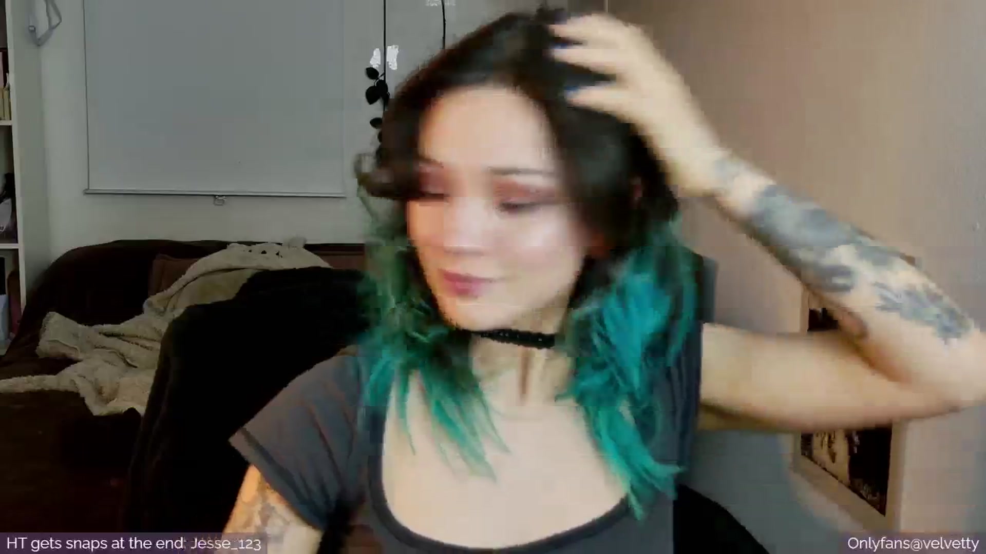 Gallery image thumbnail from Velvetty's myfreecams stream on, 02/19/2025, 04:04 image 3 of 20
