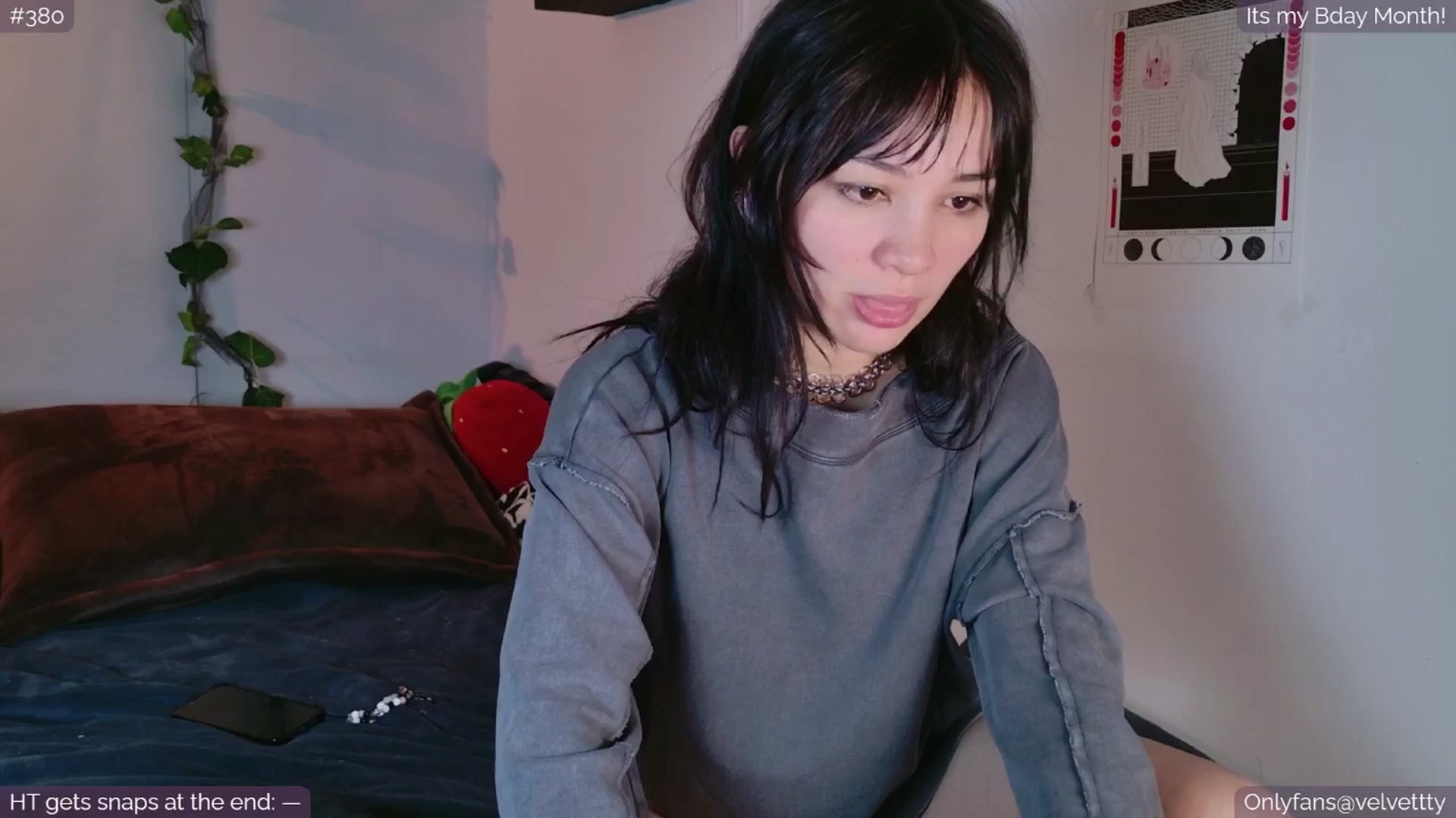 Gallery image thumbnail from Velvetty's myfreecams stream on, 08/25/2025, 04:45 image 12 of 20