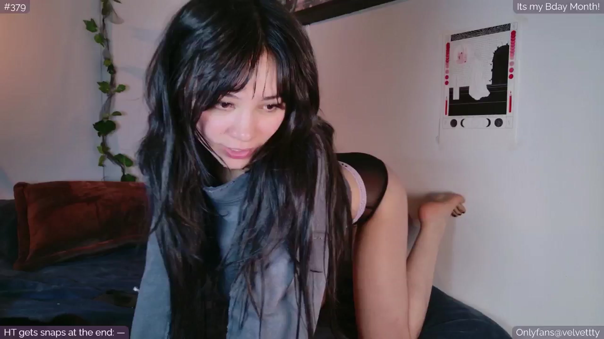 Gallery image thumbnail from Velvetty's myfreecams stream on, 08/25/2025, 04:45 image 18 of 20