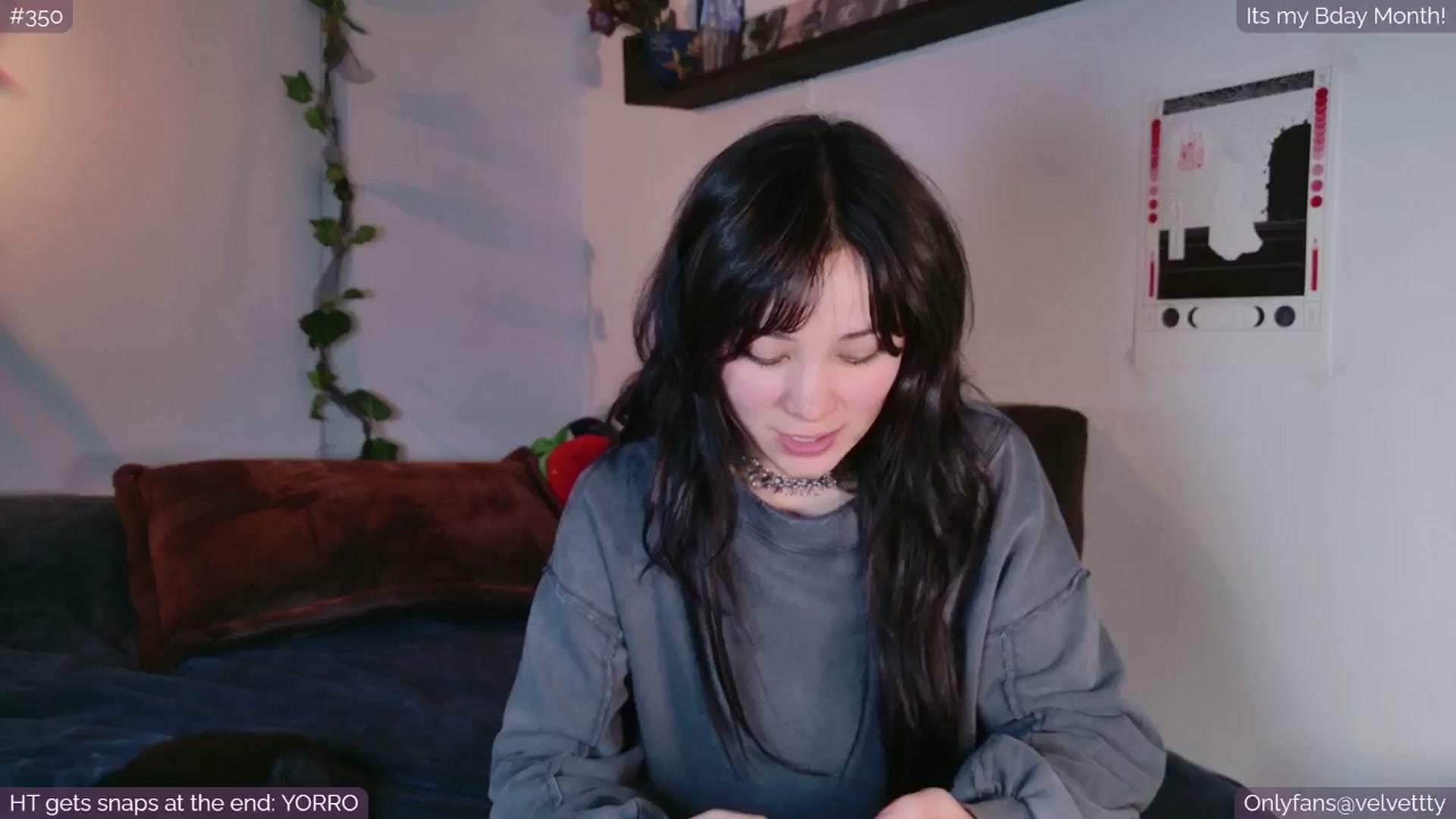 Gallery image thumbnail from Velvetty's myfreecams stream on, 08/25/2025, 06:24 image 1 of 20