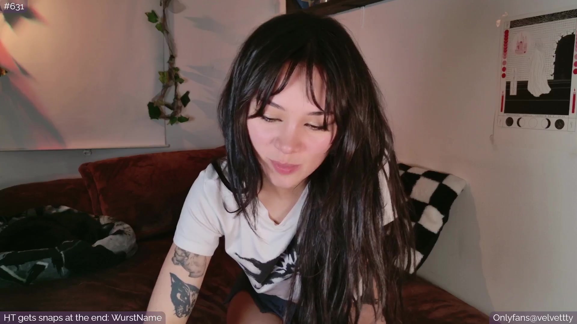 Gallery image thumbnail from Velvetty's myfreecams stream on, 09/10/2025, 05:05 image 10 of 20