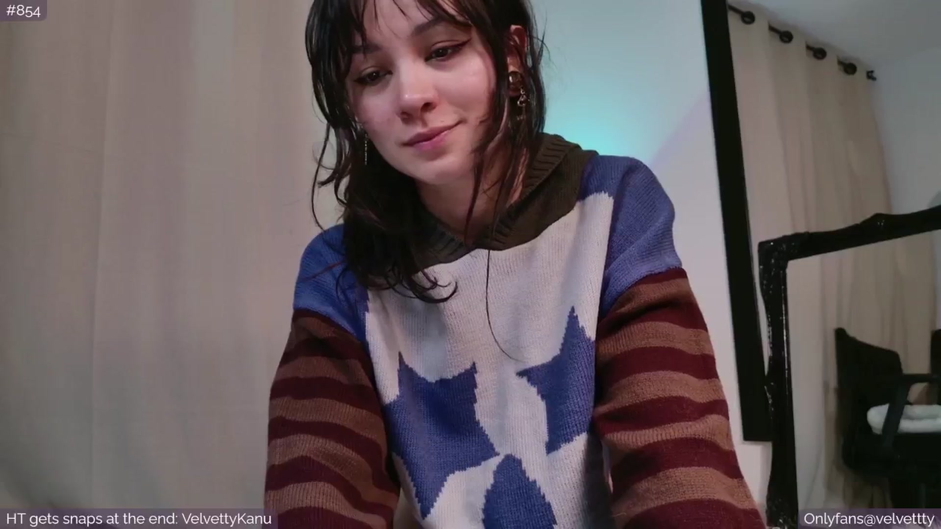 Gallery image thumbnail from Velvetty's myfreecams stream on, 11/21/2025, 06:08 image 12 of 20