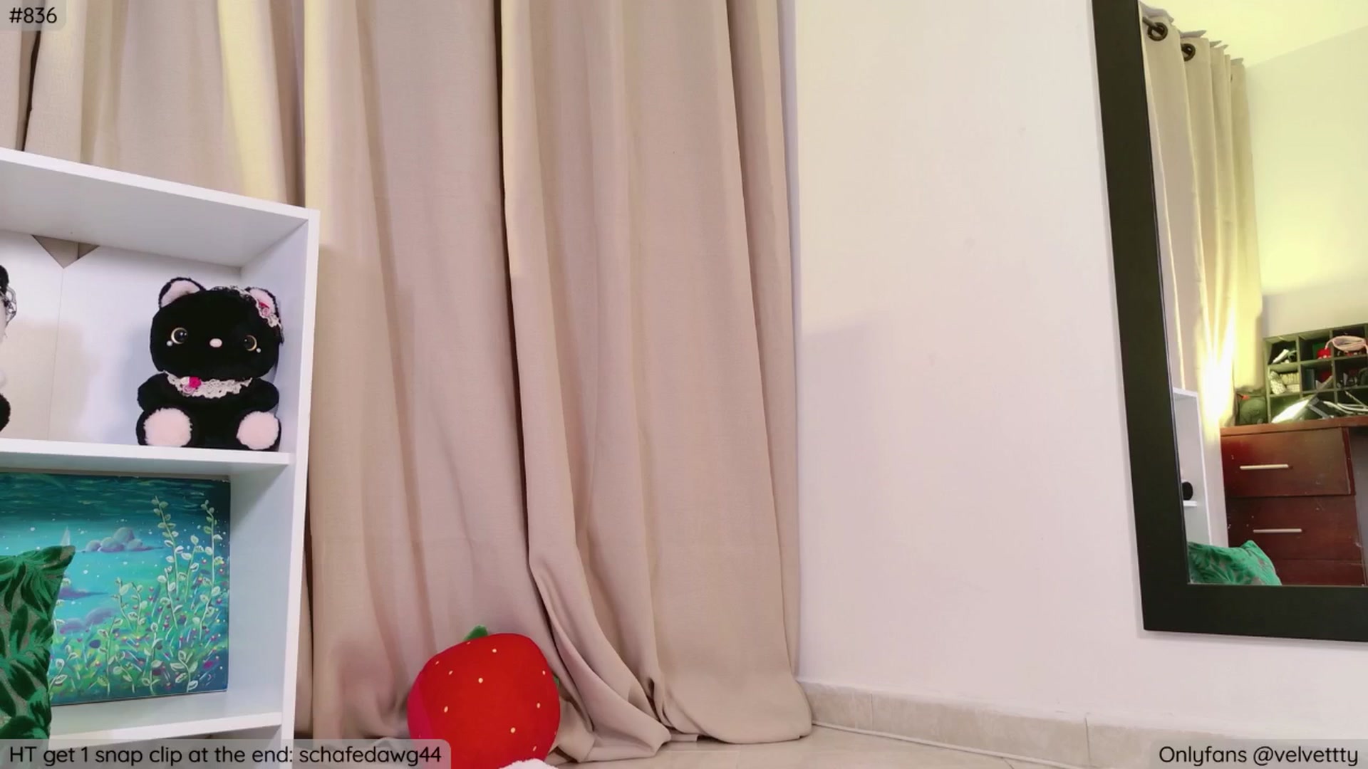 Gallery image thumbnail from Velvetty's myfreecams stream on, 01/07/2026, 05:28 image 18 of 20