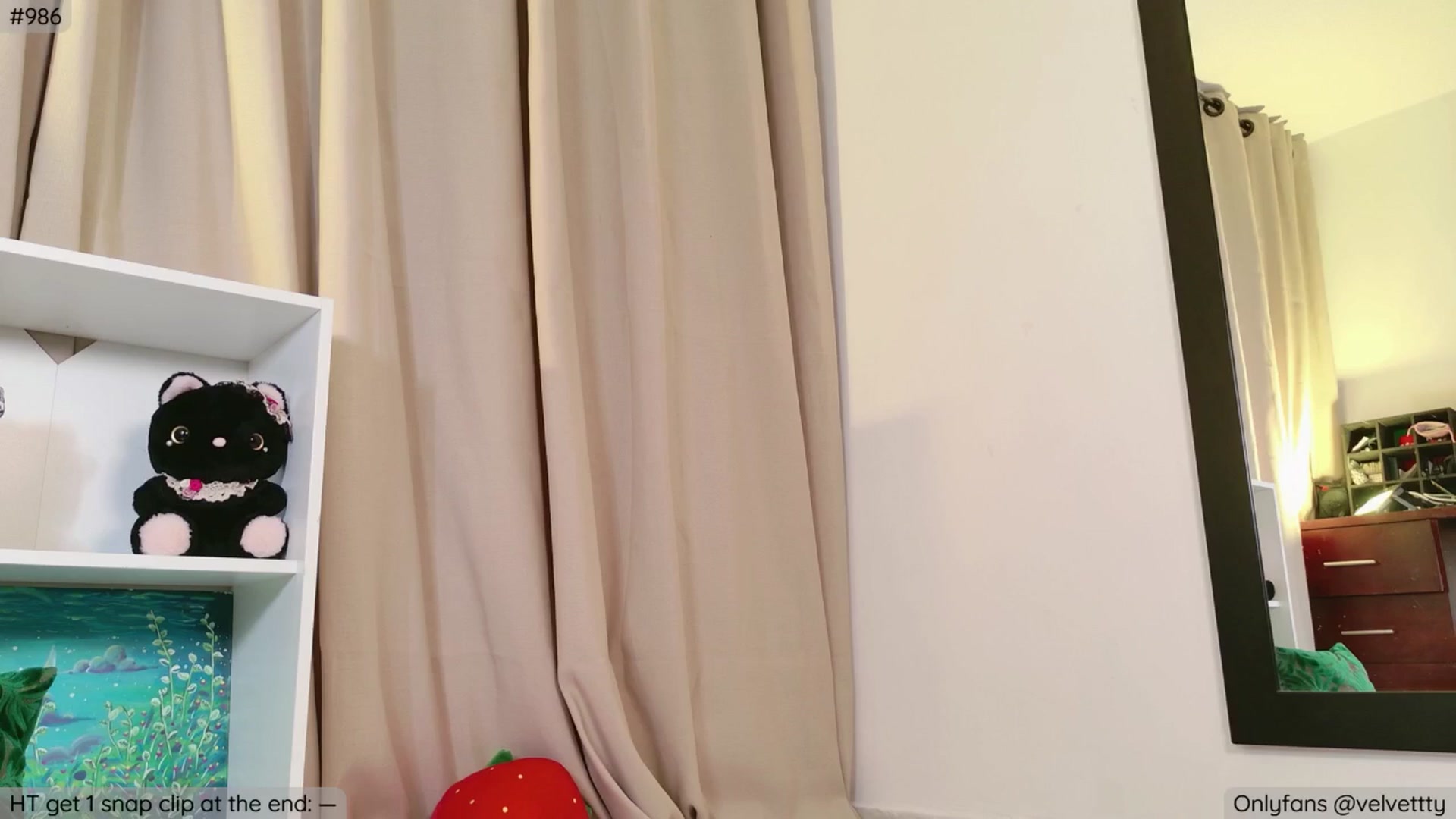 Gallery image thumbnail from Velvetty's myfreecams stream on, 01/07/2026, 05:28 image 1 of 20