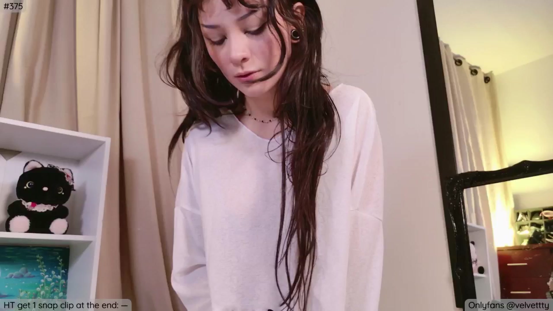Gallery image thumbnail from Velvetty's myfreecams stream on, 01/09/2026, 06:06 image 2 of 20